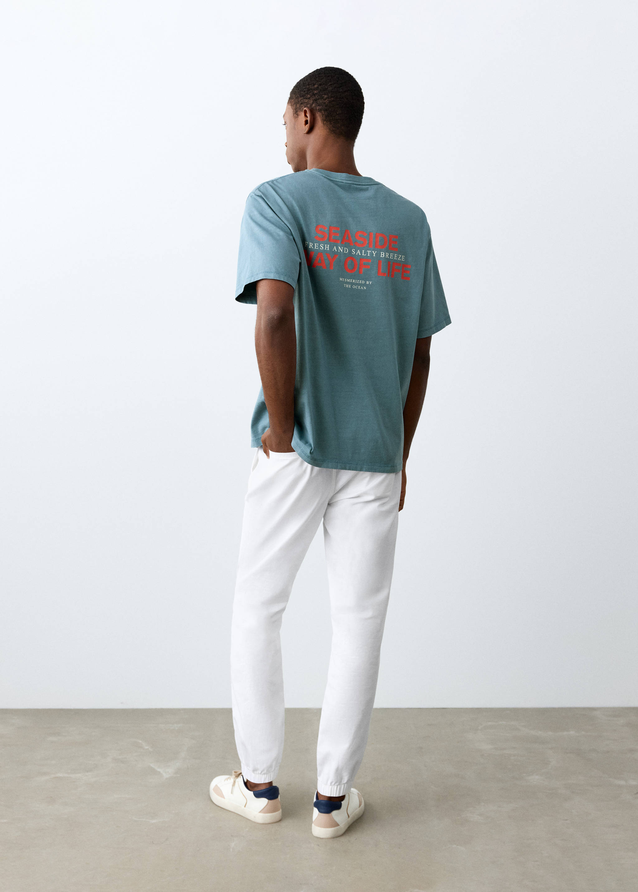 Pantalón jogger cordón - Reverso del artículo