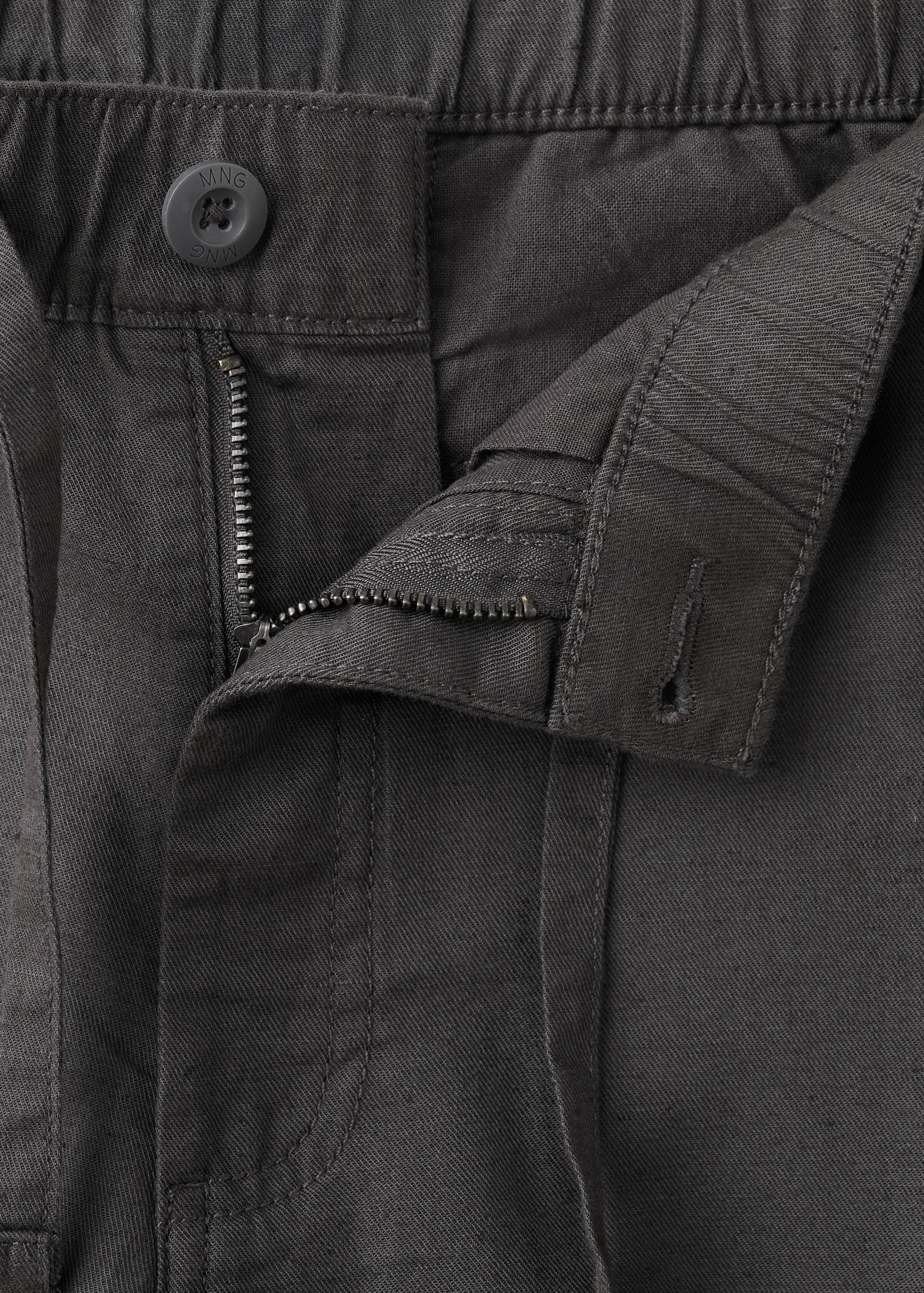 Drawstring jogger trousers - Details of the article 0