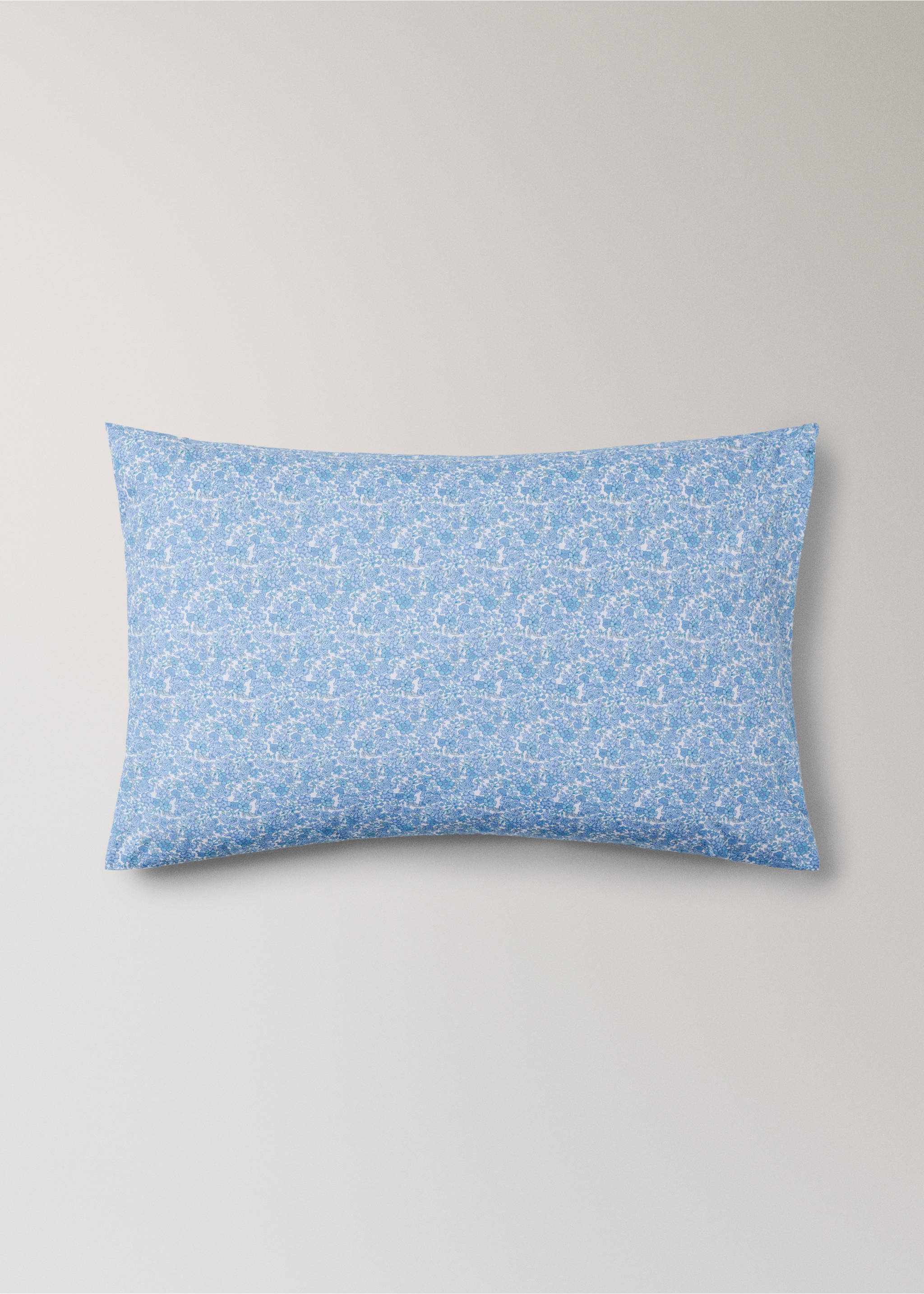 Floral percale children’s pillowcase 50 x 75 cm - Article without model, Blue. Ref: 27014061-00.