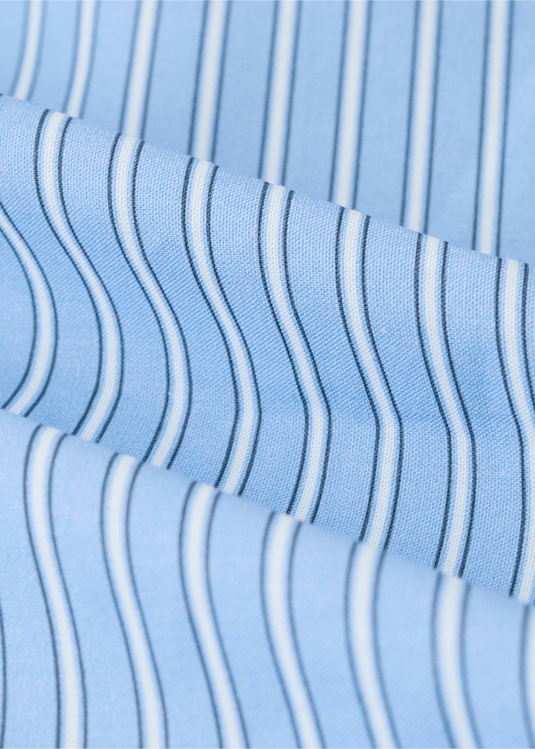 Children's fitted sheet in shirt stripe percale for Bed 135/140 cm - Details of the article 2, Blue. Ref: 27014063-00.