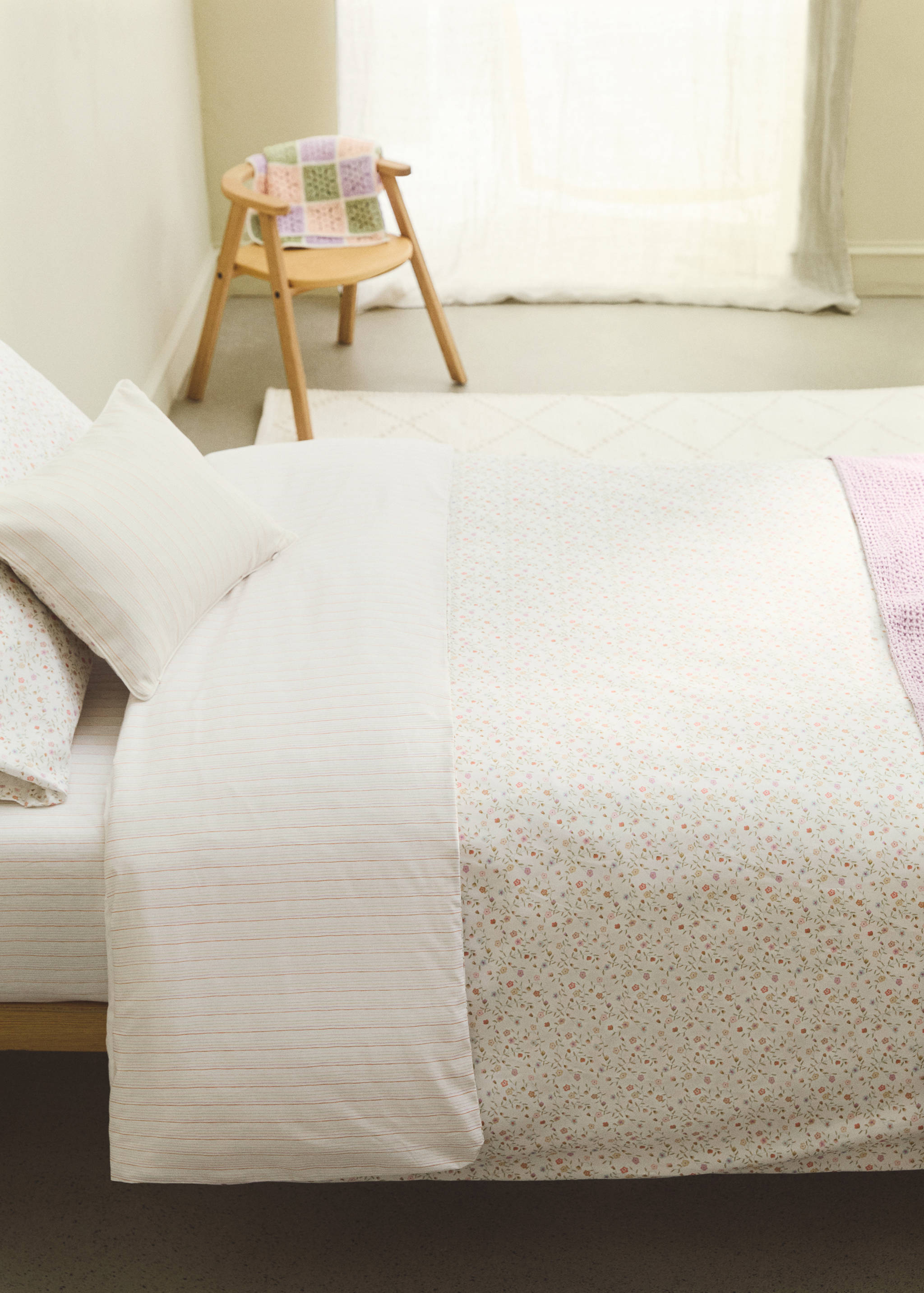 Children's reversible duvet cover stripes flowers Bed 135/140 cm - General plane