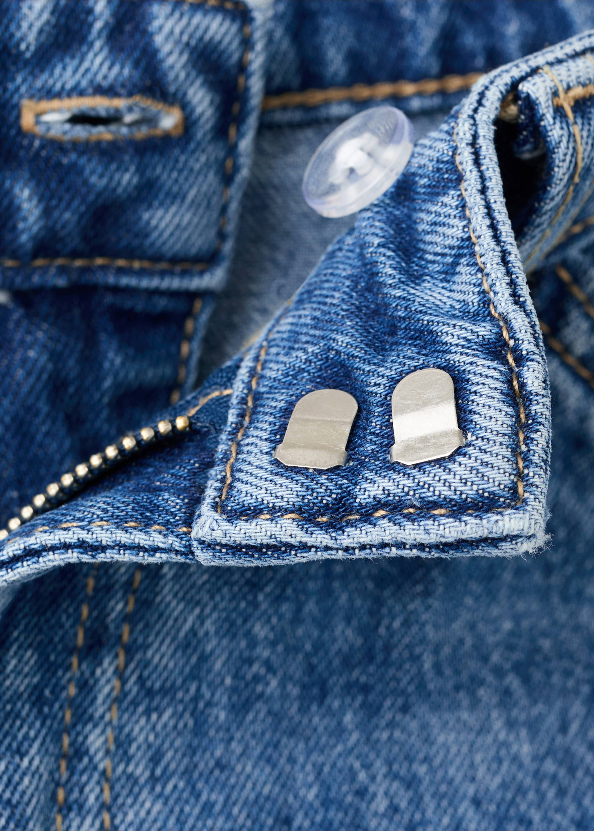 Mid-rise balloon jeans - Details of the article 8, Medium Blue. Ref: 27014077-00.