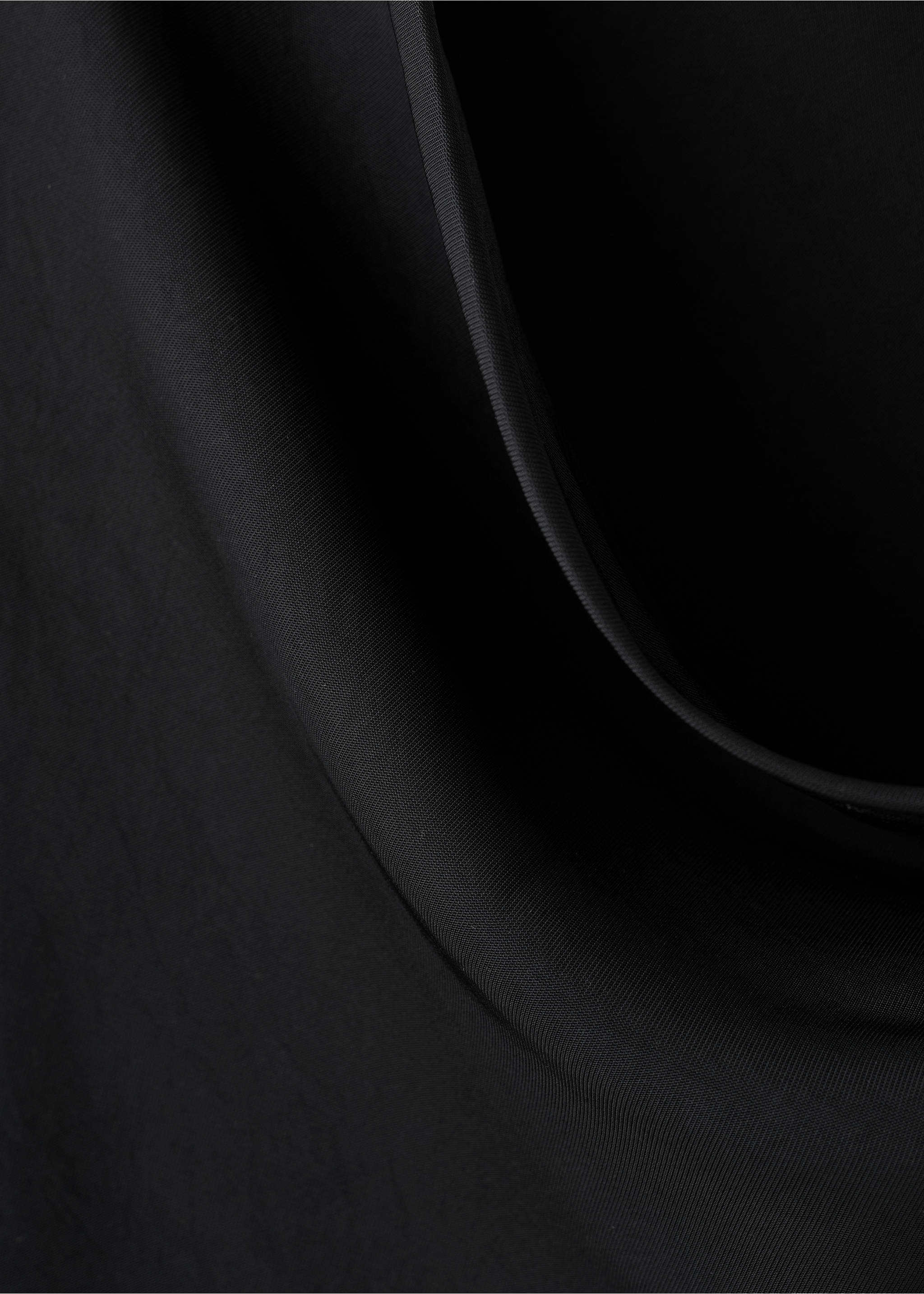 Long dress with draped neck - Details of the article 8, Black. Ref: 27014079-00.