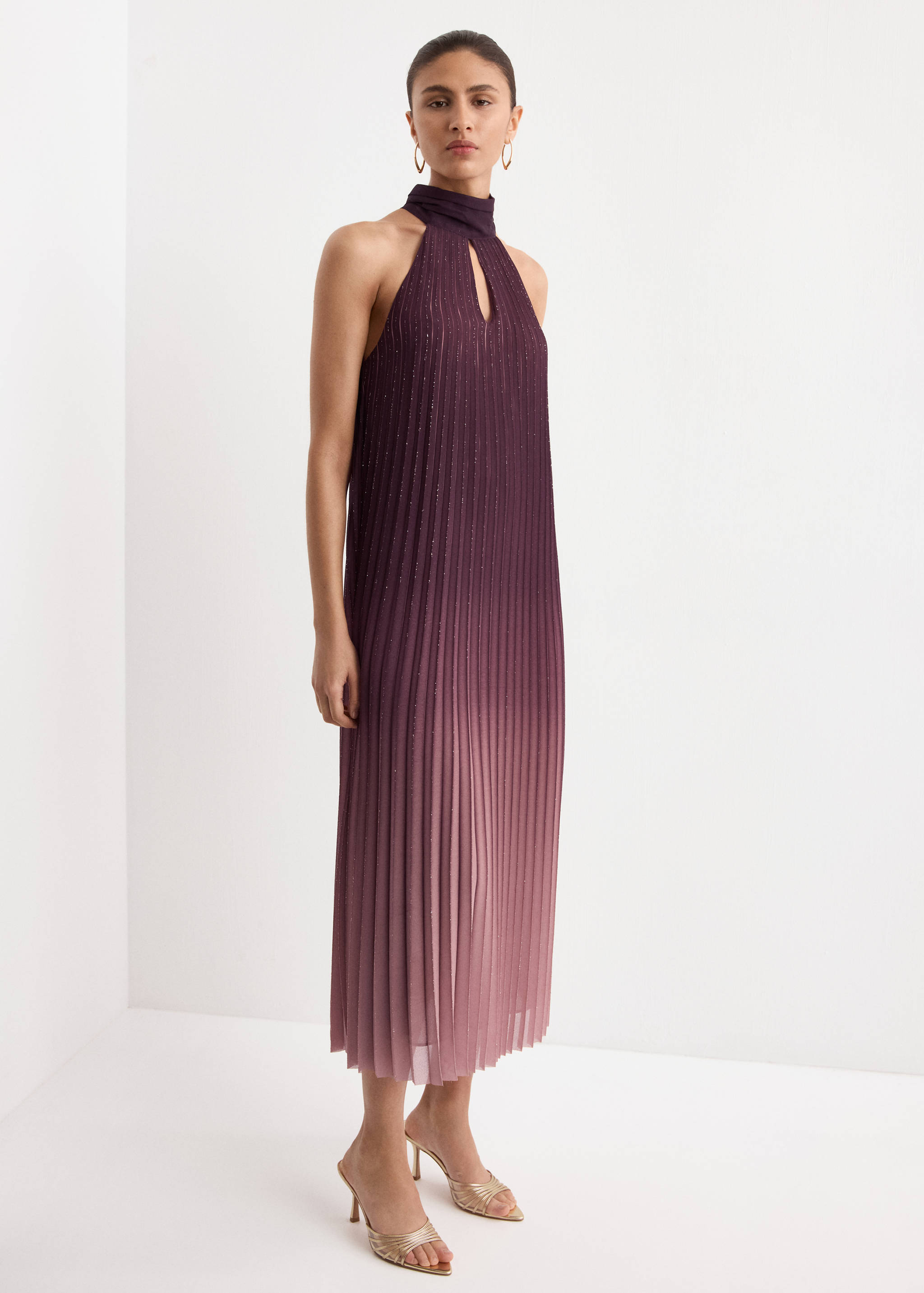 Pleated halter neck dress - General plane