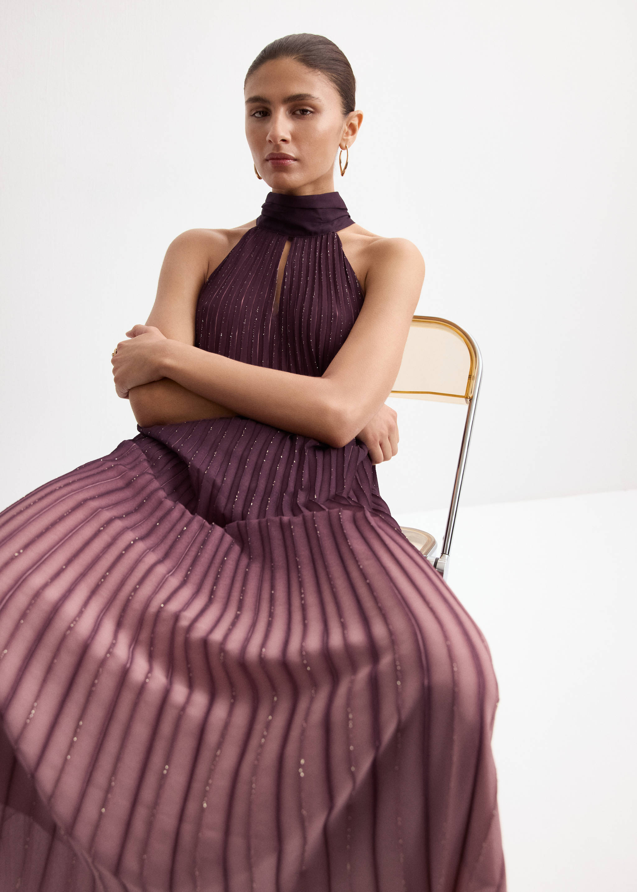 Pleated halter neck dress - Details of the article 6