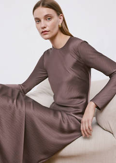 Long satin textured dress — Light/Pastel Purple 1