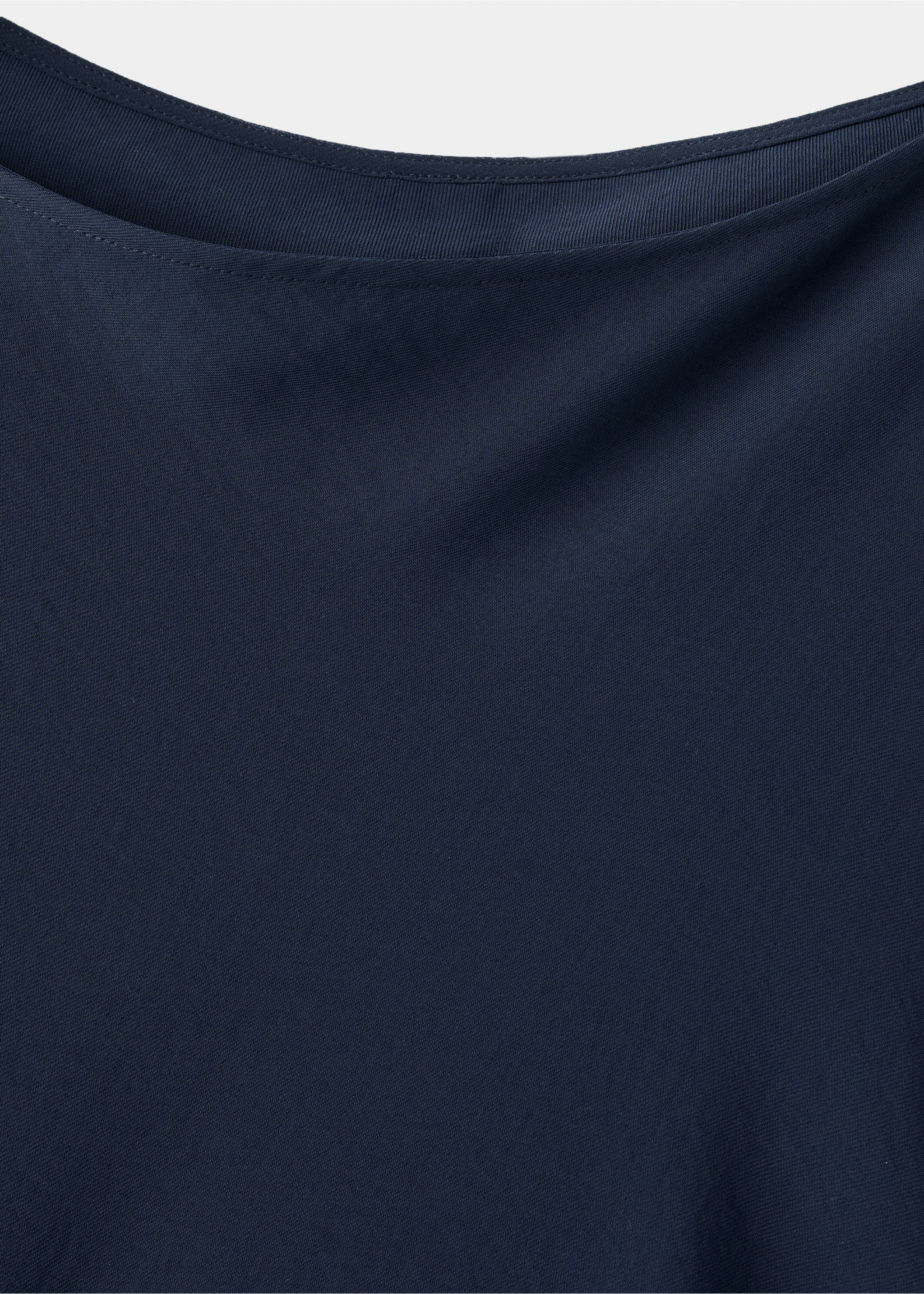 Boat-neck ruched dress - Details of the article 8, Navy. Ref: 27014089-00.