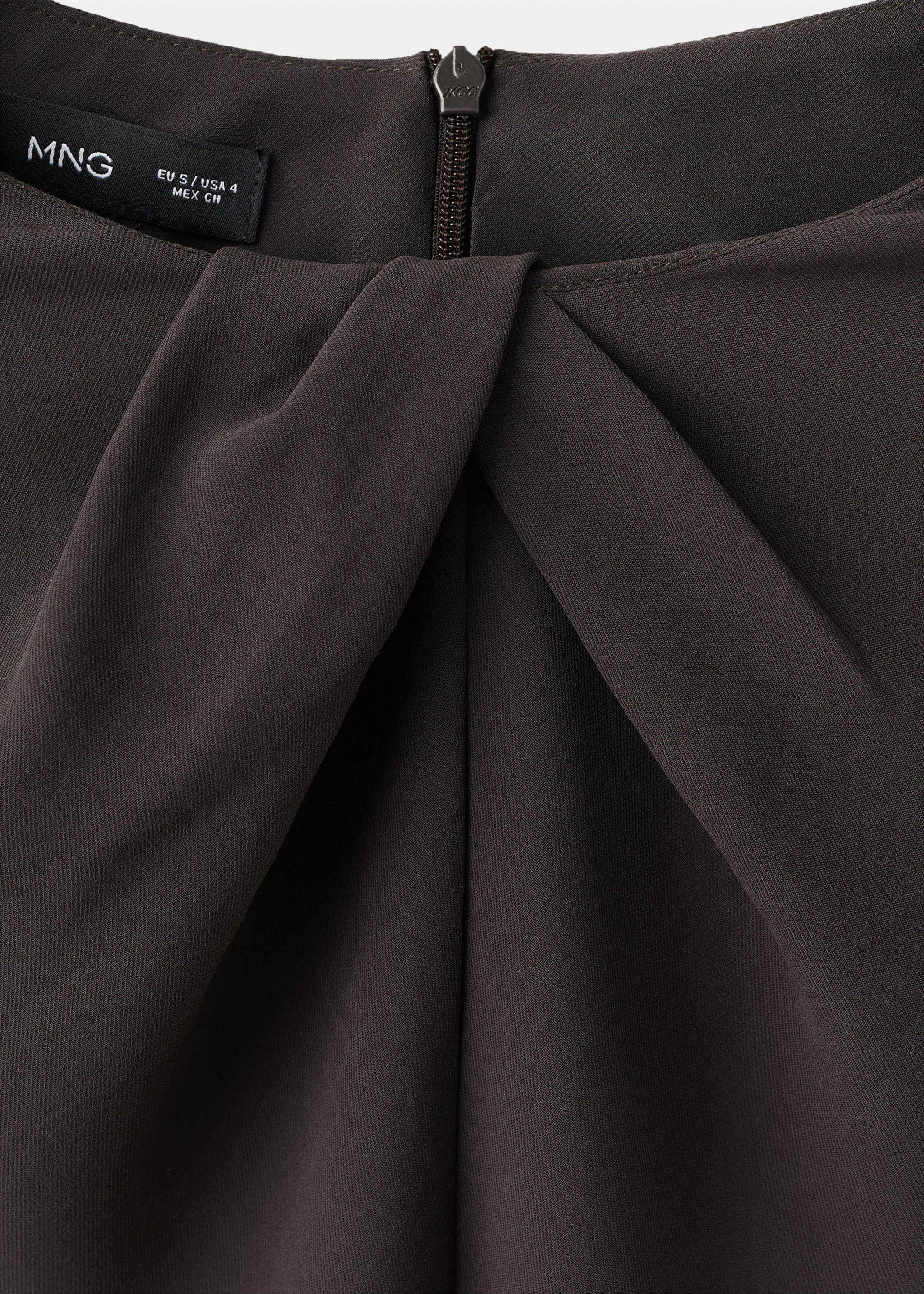 Long-sleeved dress with draped neck - Details of the article 8, Brown. Ref: 27014090-00.