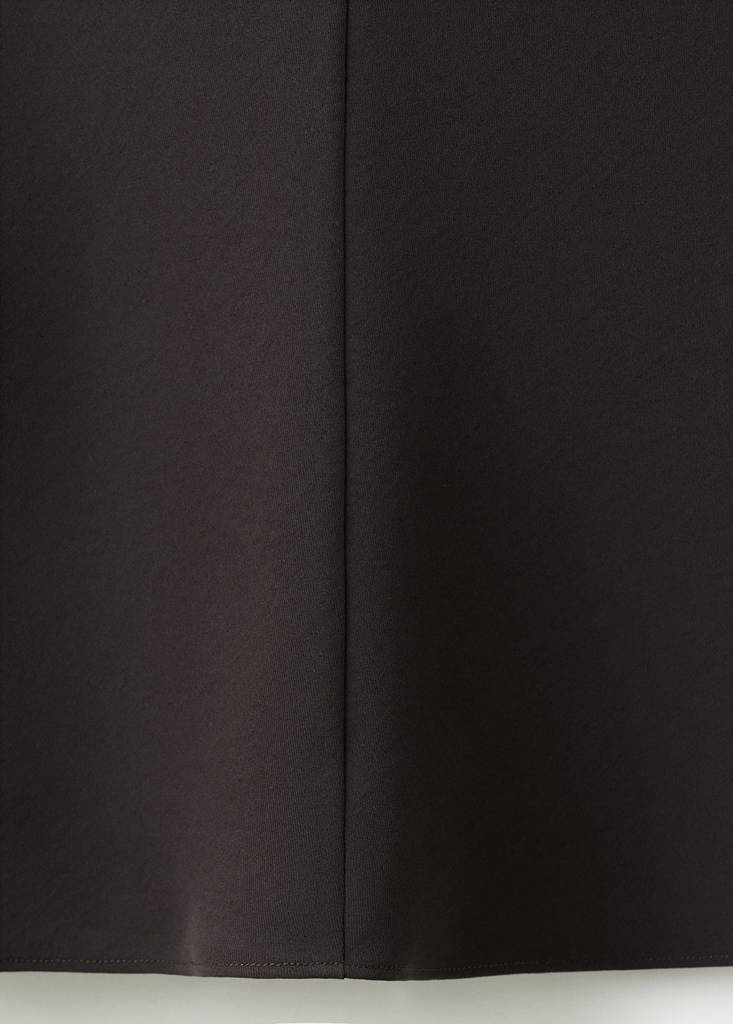 Long-sleeved dress with draped neck — Brown