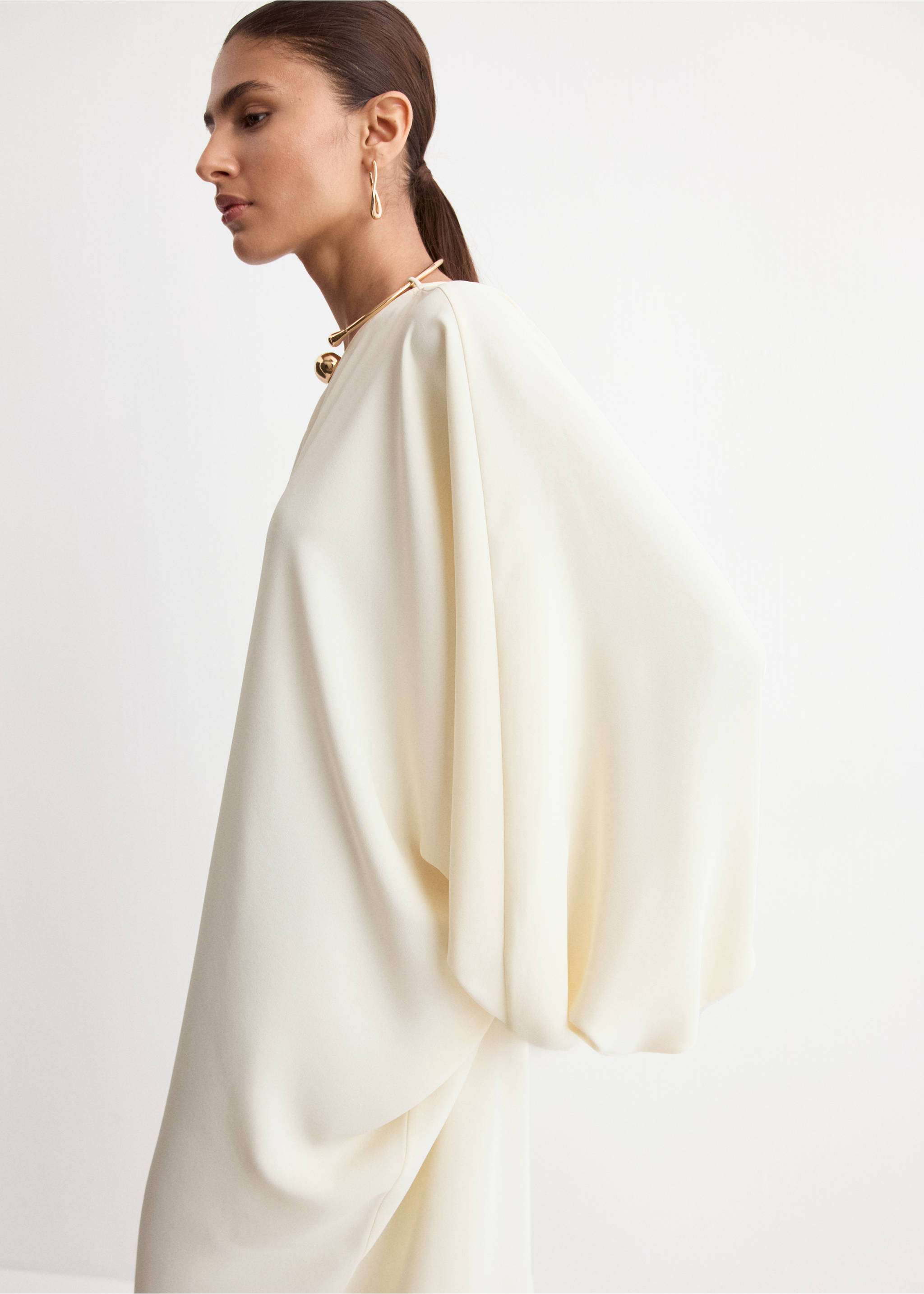 Collared dress with puff sleeves - Medium plane, Ecru. Ref: 27014092-00.