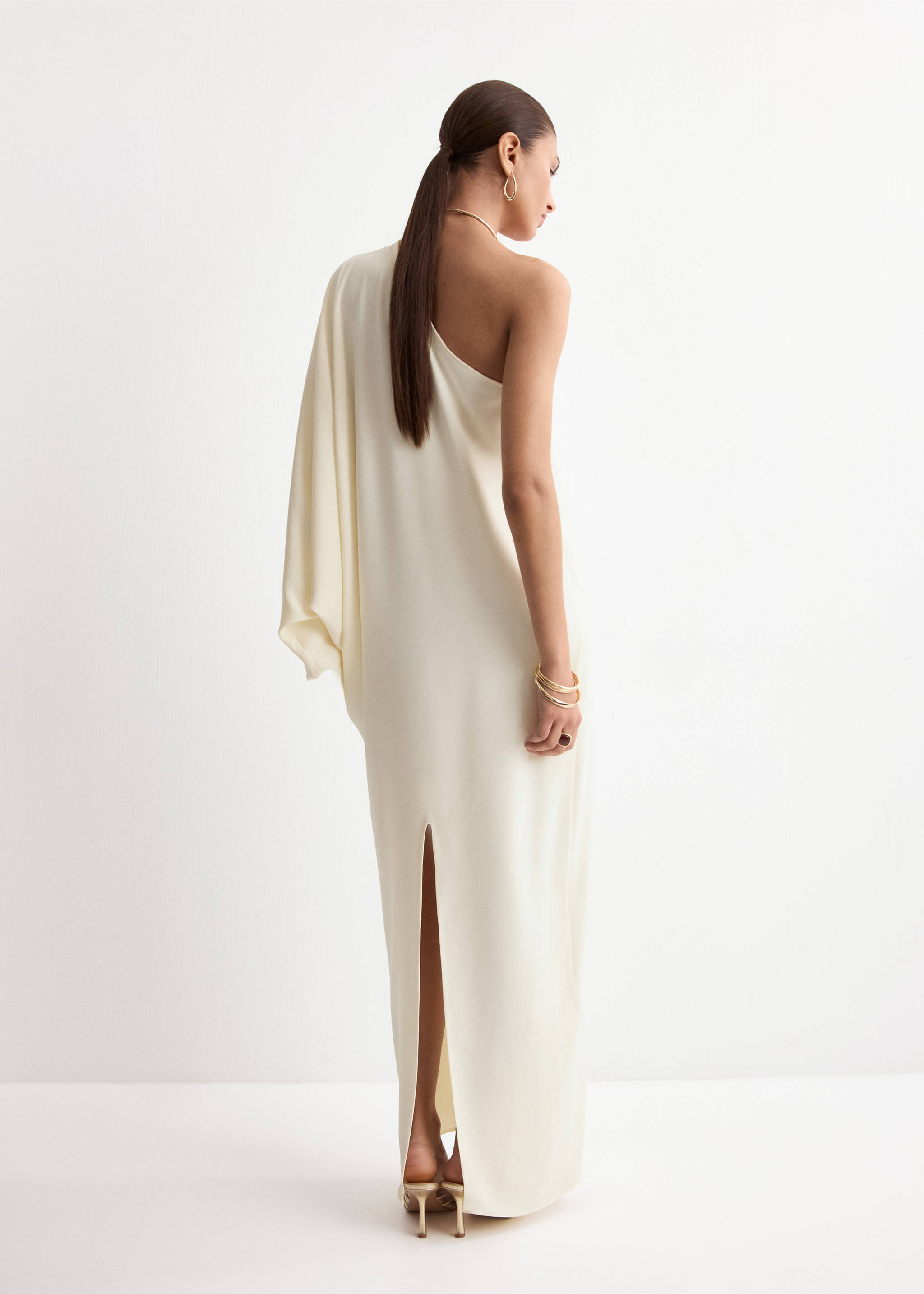 Collared dress with puff sleeves - Reverse of the article, Ecru. Ref: 27014092-00.