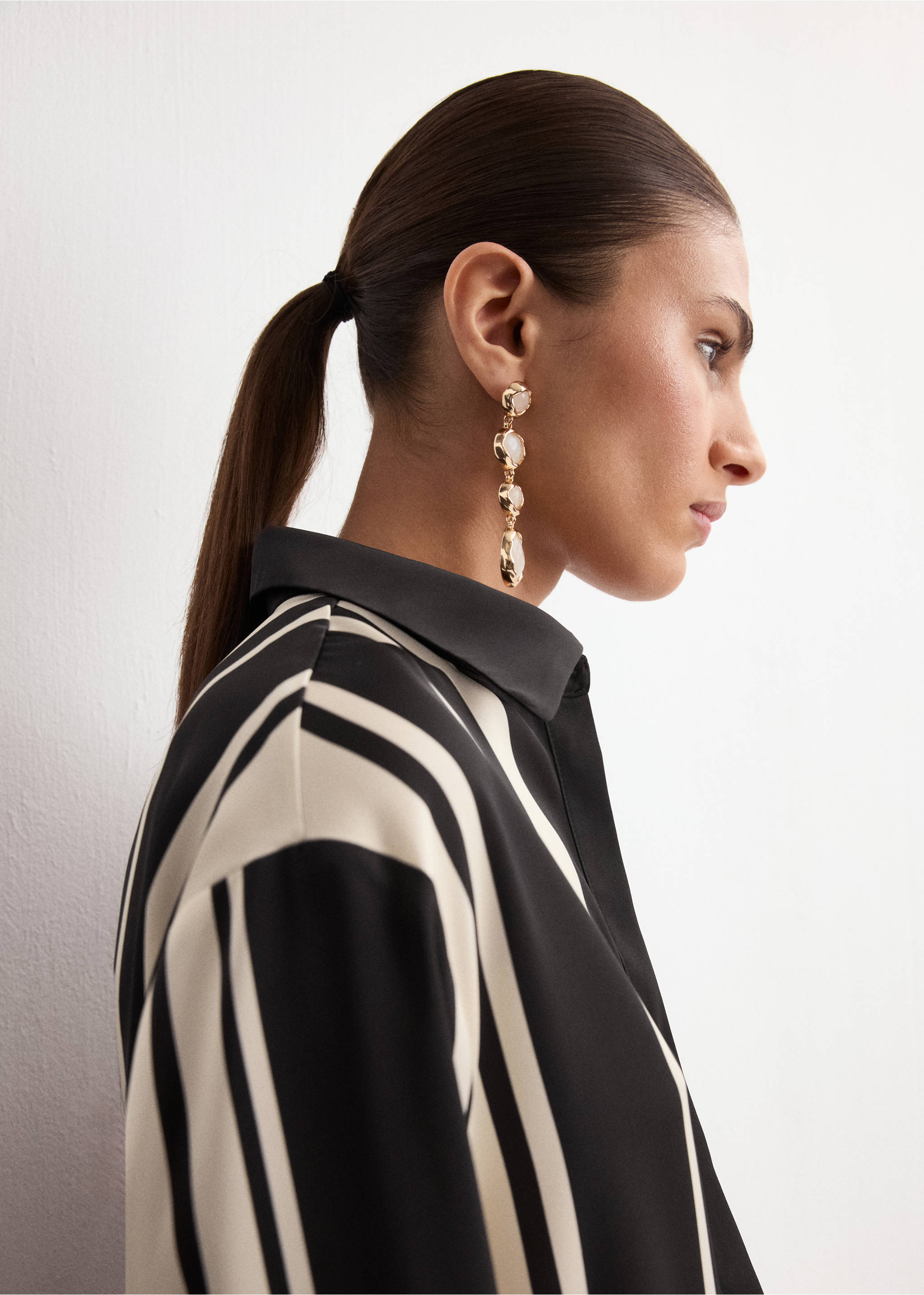 Satin print blouse - Details of the article 1, Black. Ref: 27014098-00.