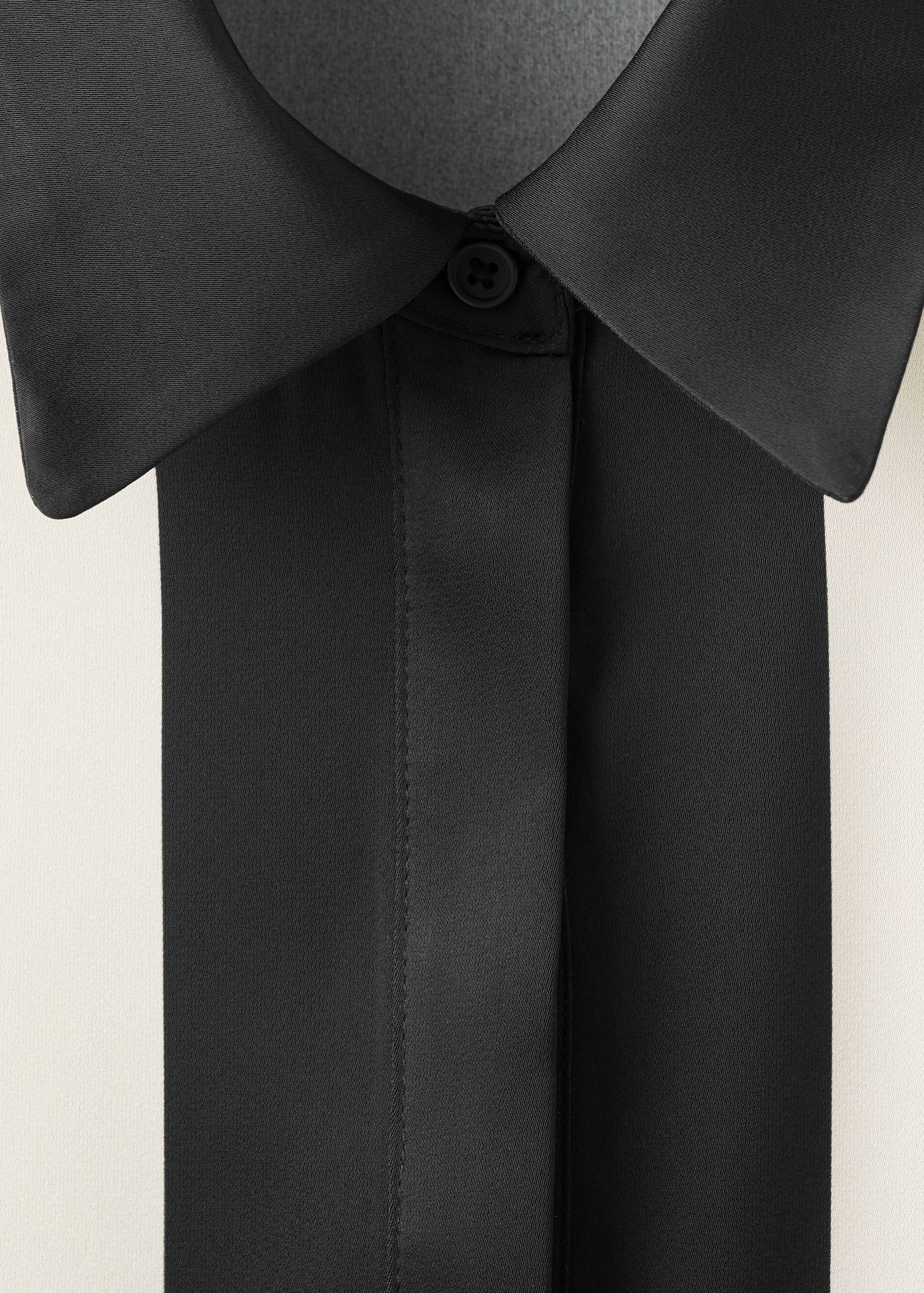 Satin print blouse - Details of the article 0