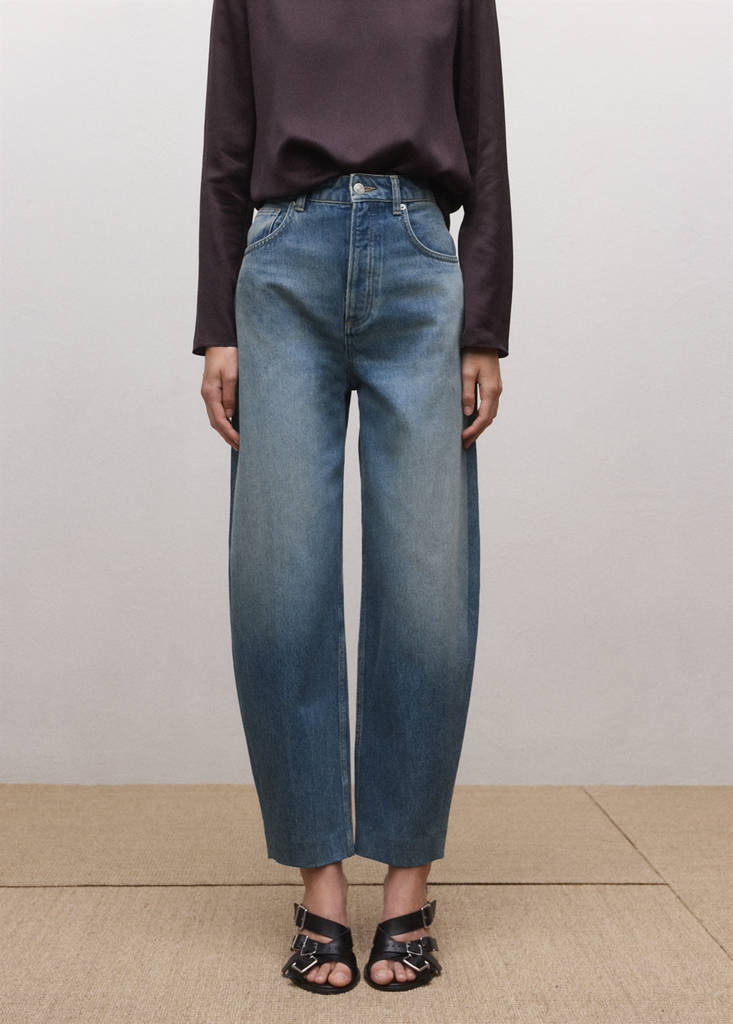 High-rise balloon jeans