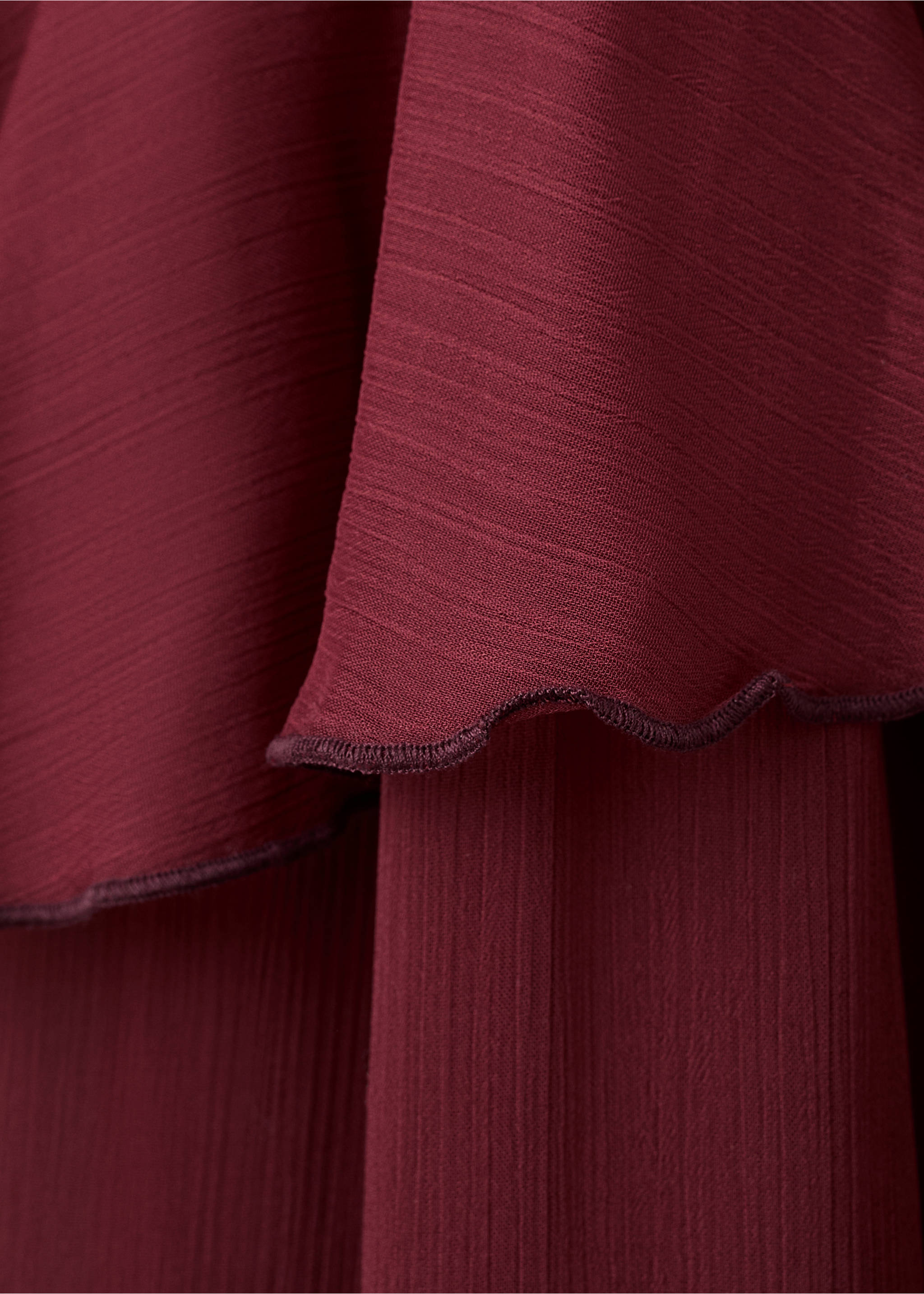 Long ruffled dress - Details of the article 0, Burgundy. Ref: 27014106-00.