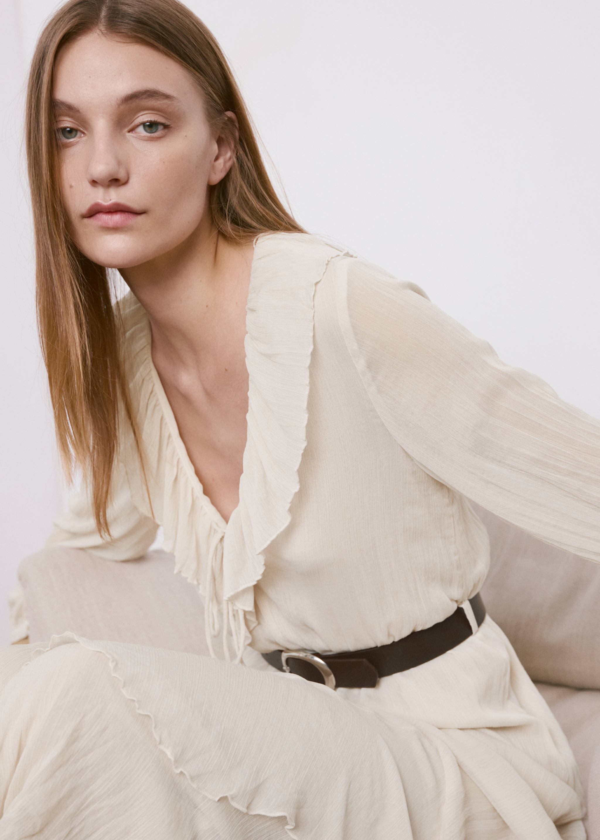 Long ruffled dress - Details of the article 1