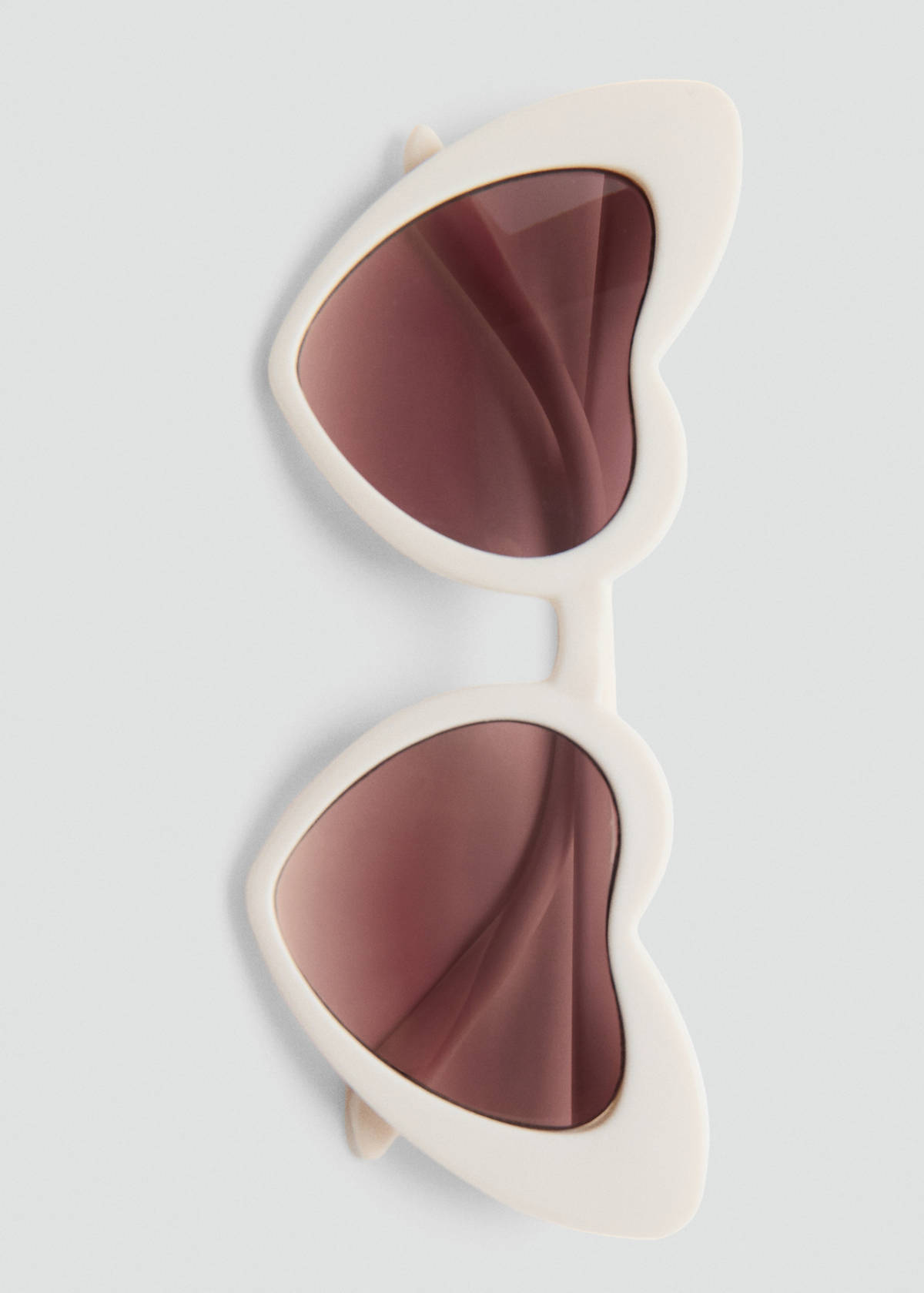 Heart-shape sunglasses — Ecru