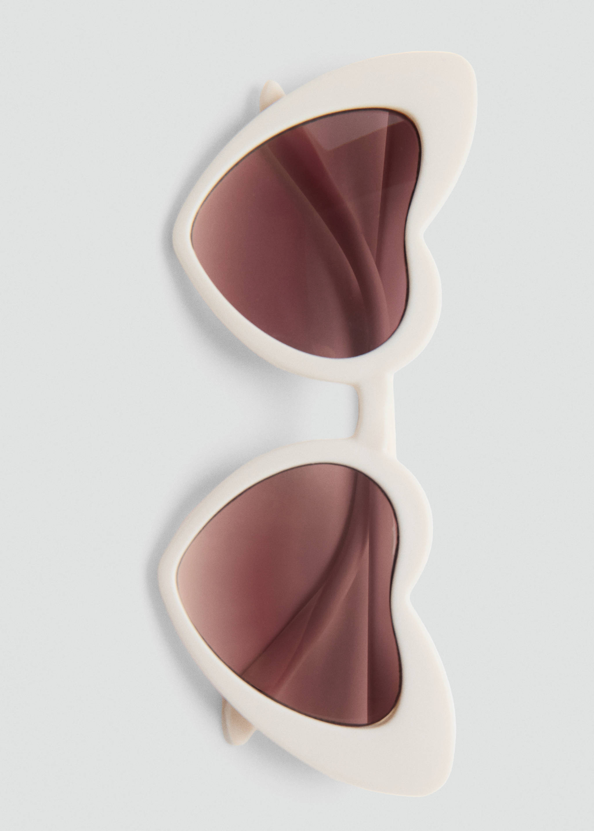 Солнцезащитные очки в форме сердца - Деталь изделия 2