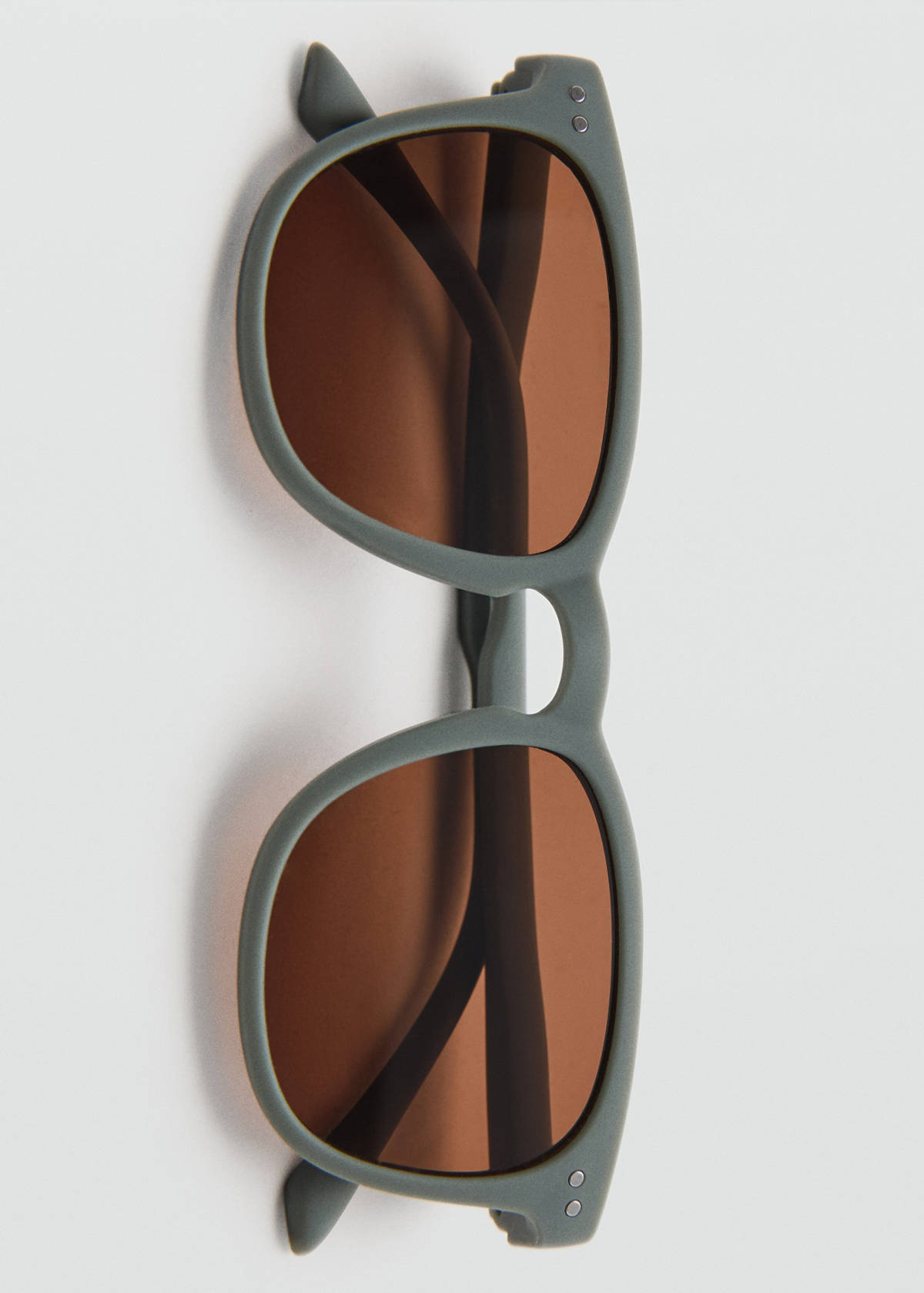 Square sunglasses — Khaki
