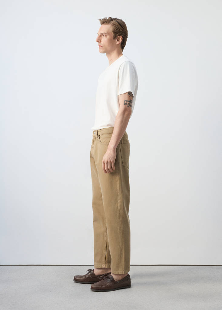Sammy cropped carrot-fit jeans — Beige