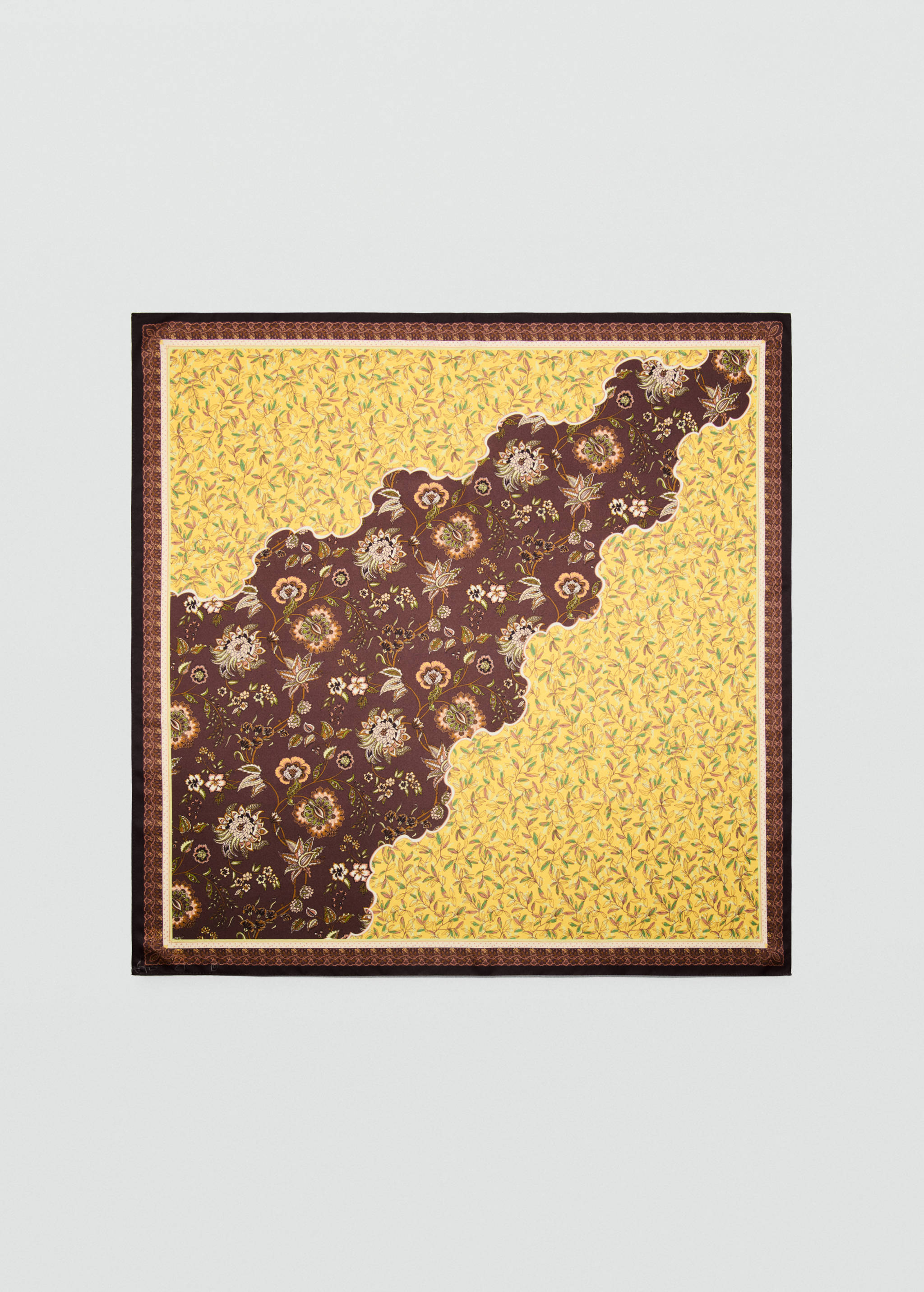 Printed satin scarf - Article without model