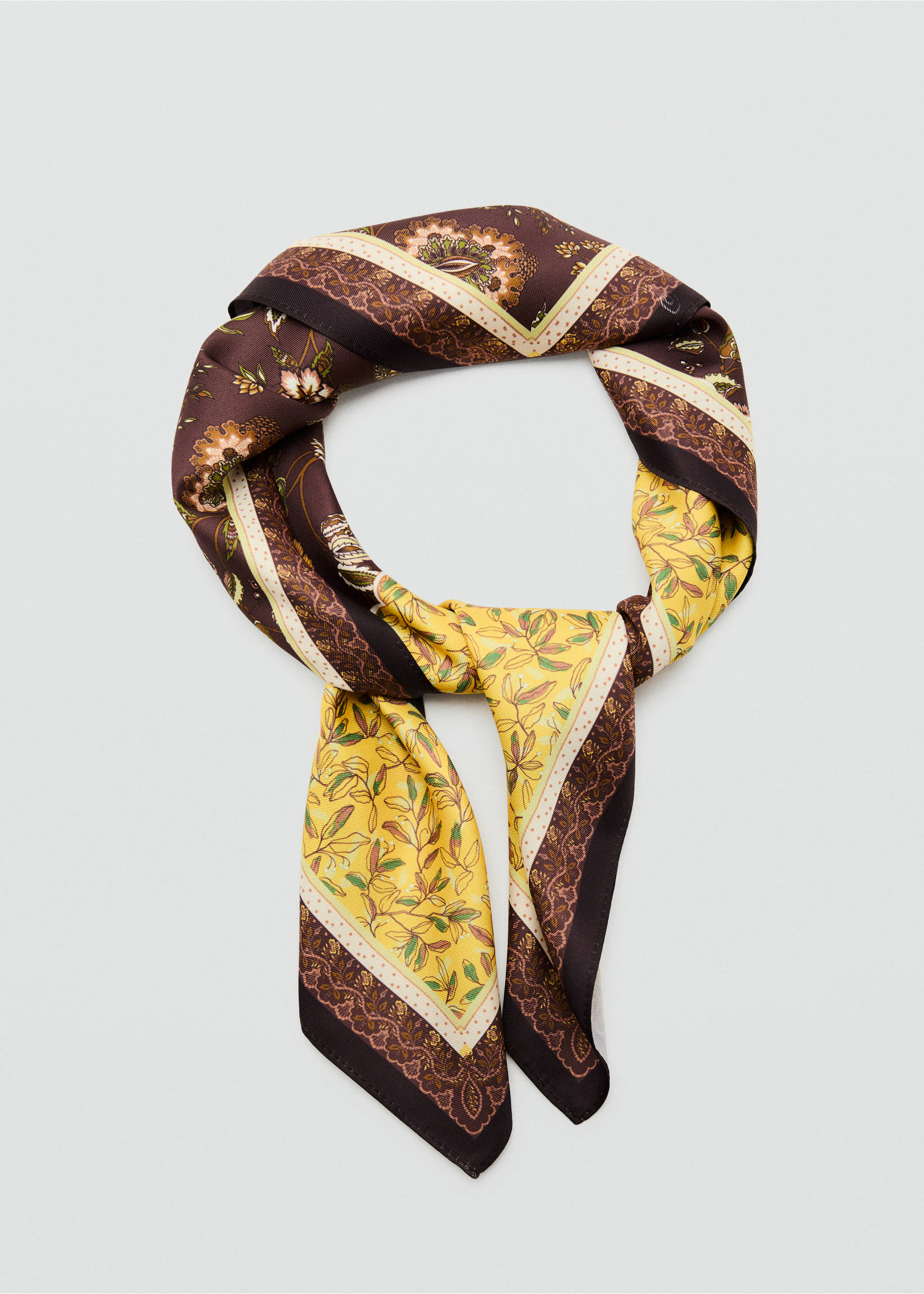 Foulard satiné imprimé - Détail de l'article 1, Jaune pastel. Ref: 27014434-00.