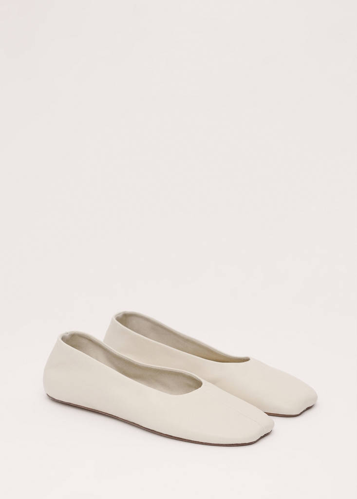 Leather ballet flats — Vanilla