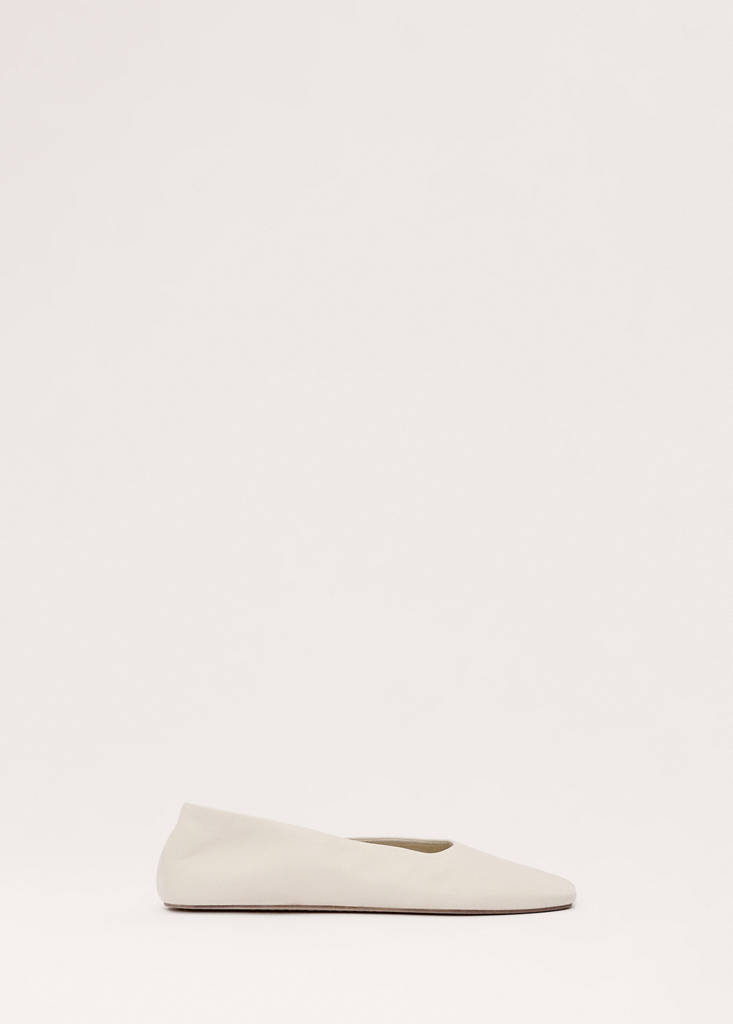 Leather ballet flats — Vanilla