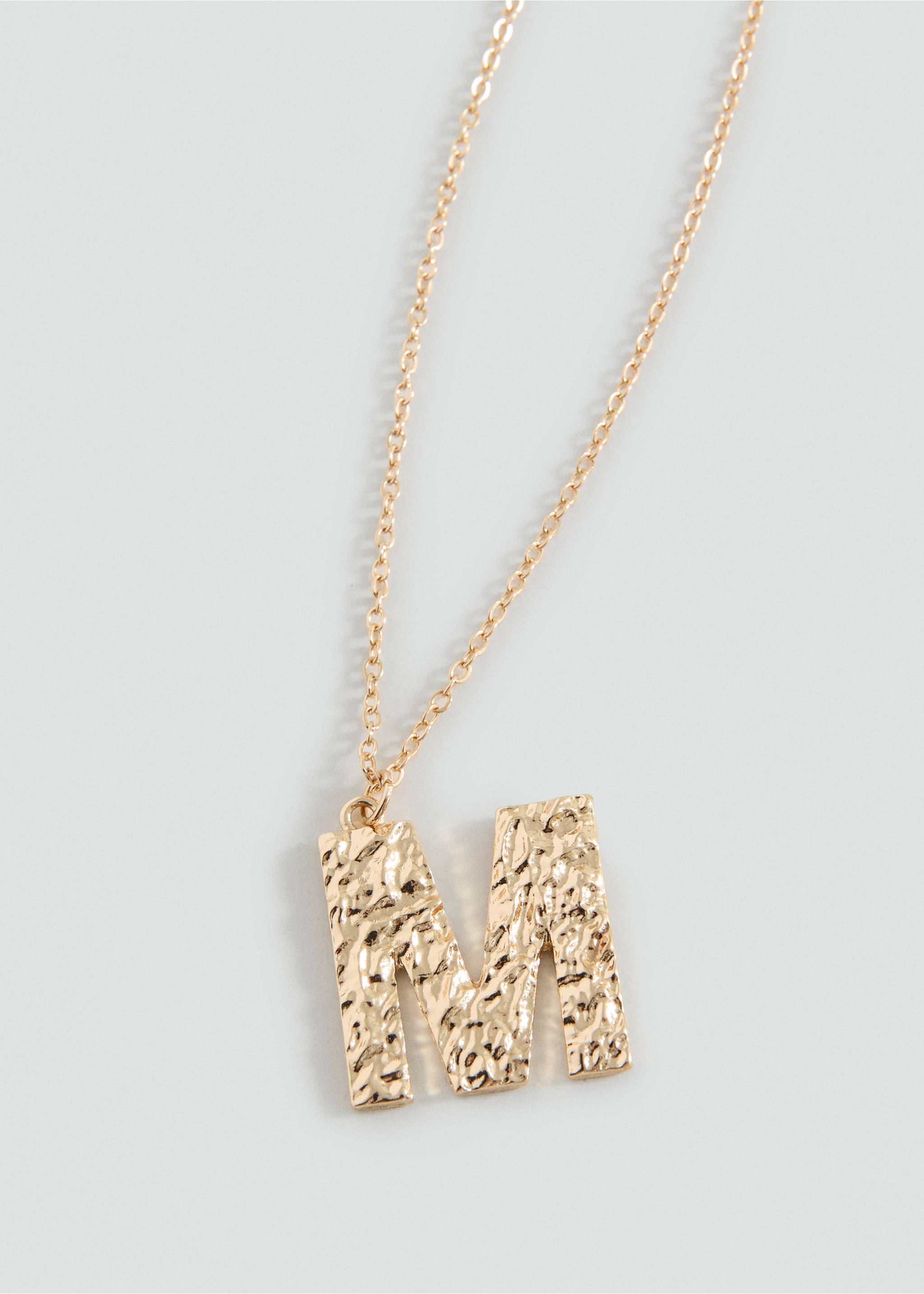 Letter Pendant Necklace - Medium plane, Gold. Ref: 27015166-00.