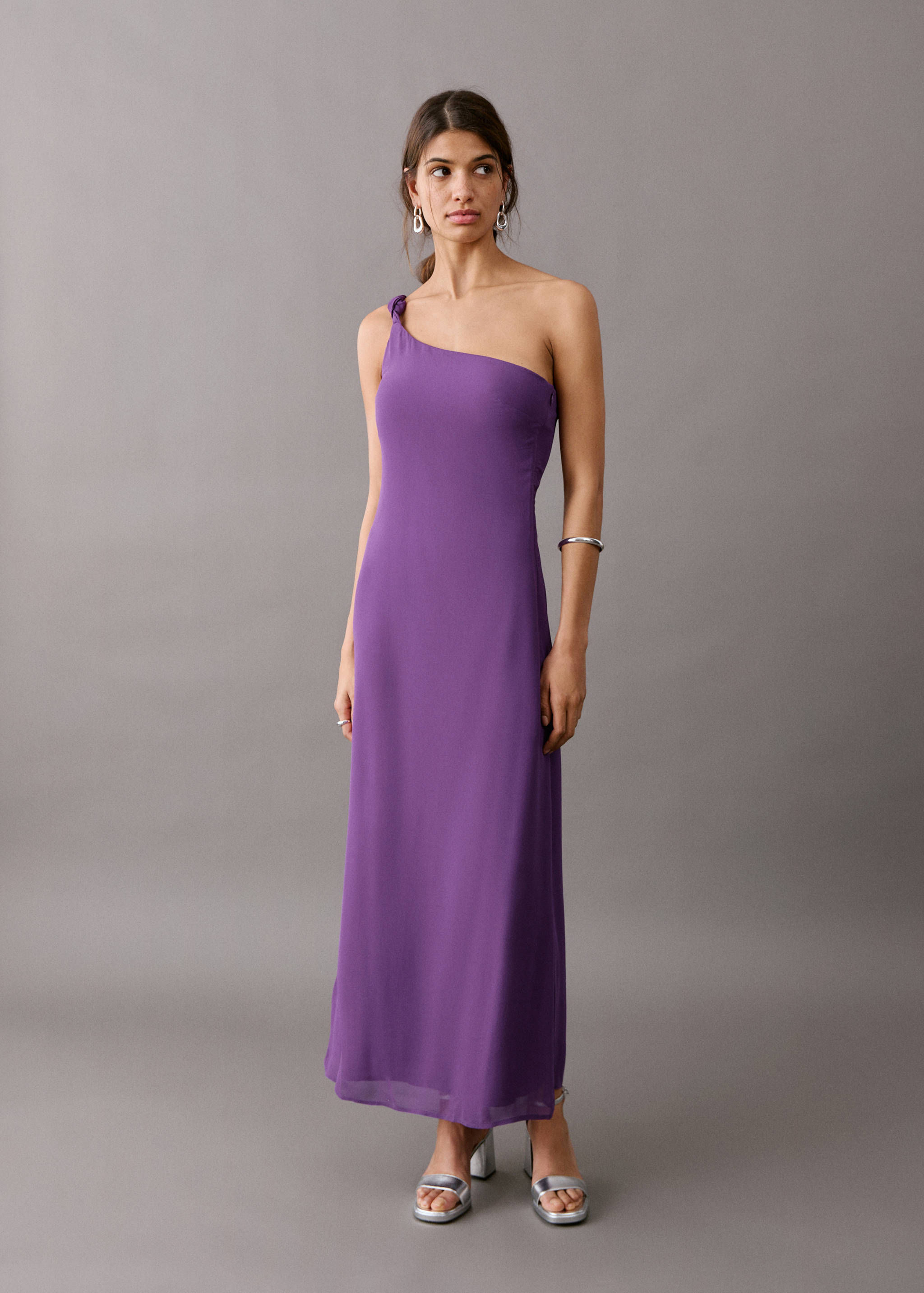 Asymmetric dress with knot detail - General plane
