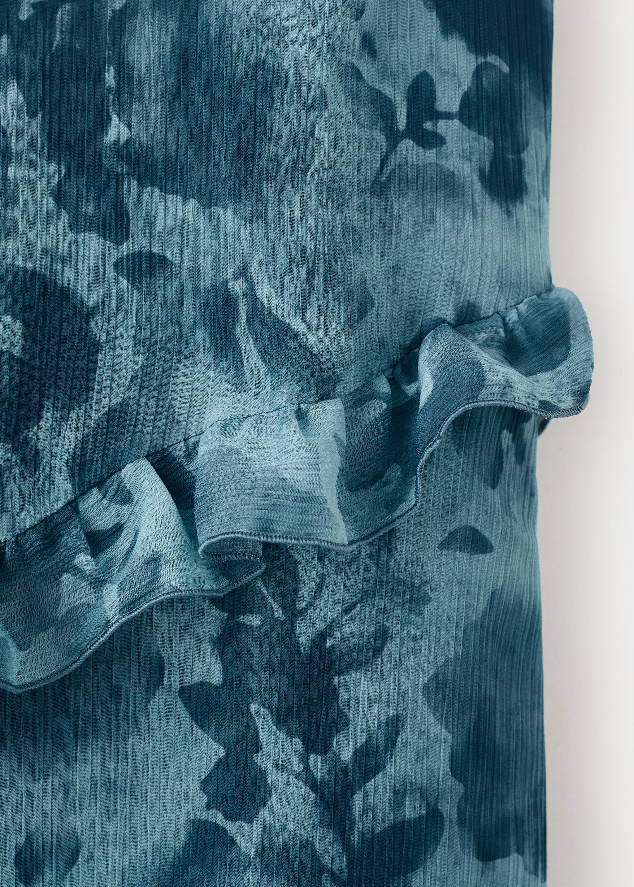 Ruffled printed dress - Details of the article 0