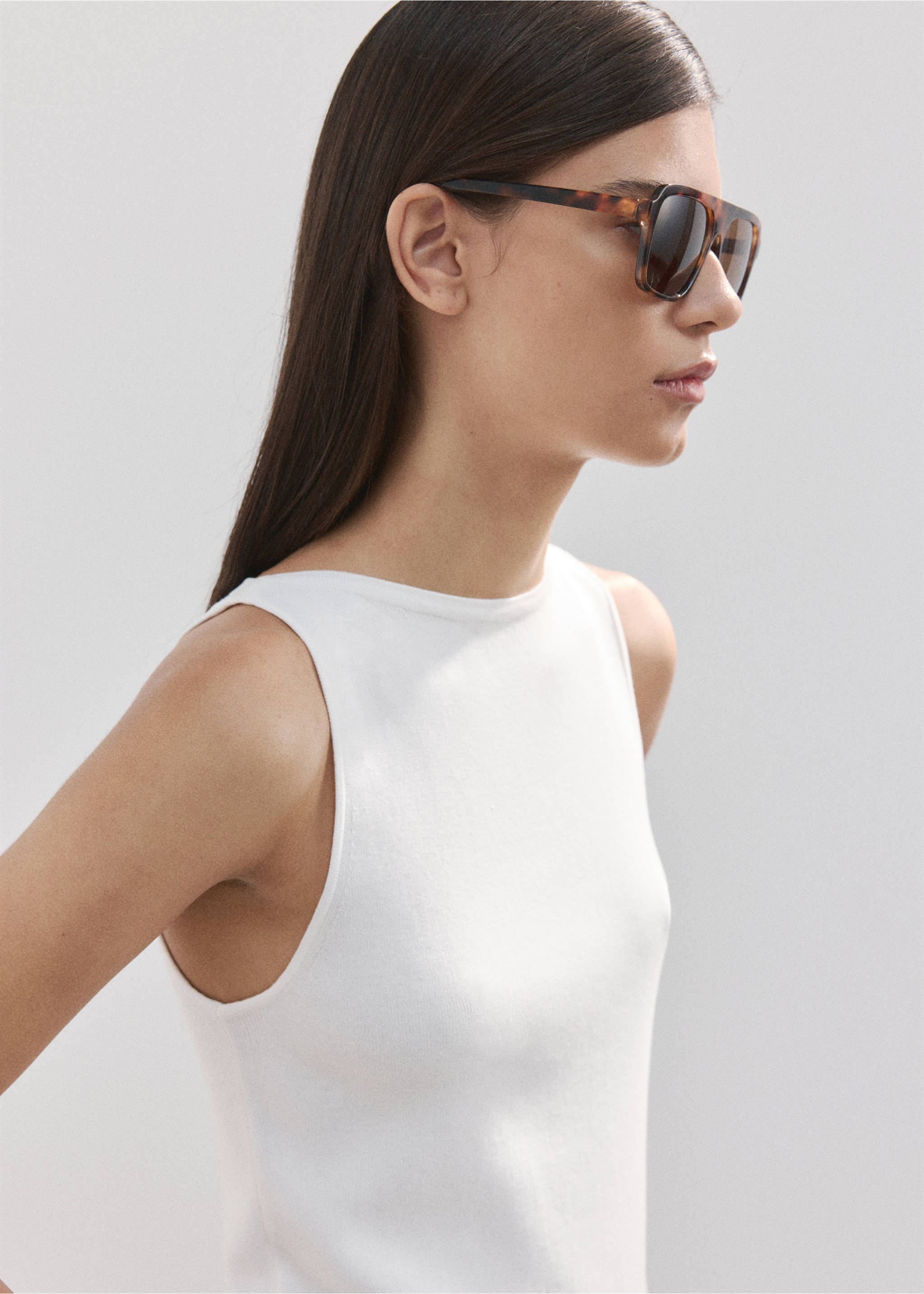 Fine-knit top - Details of the article 1, Ecru. Ref: 27015821-00.