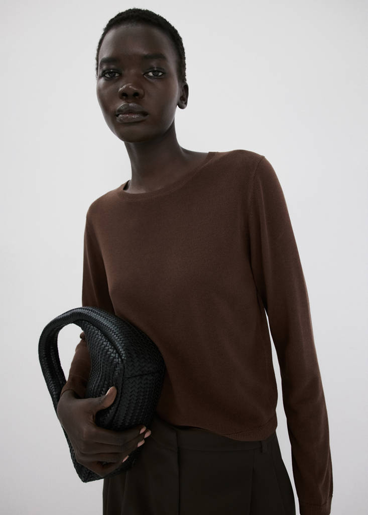 Long-sleeve knitted sweater — Chocolate