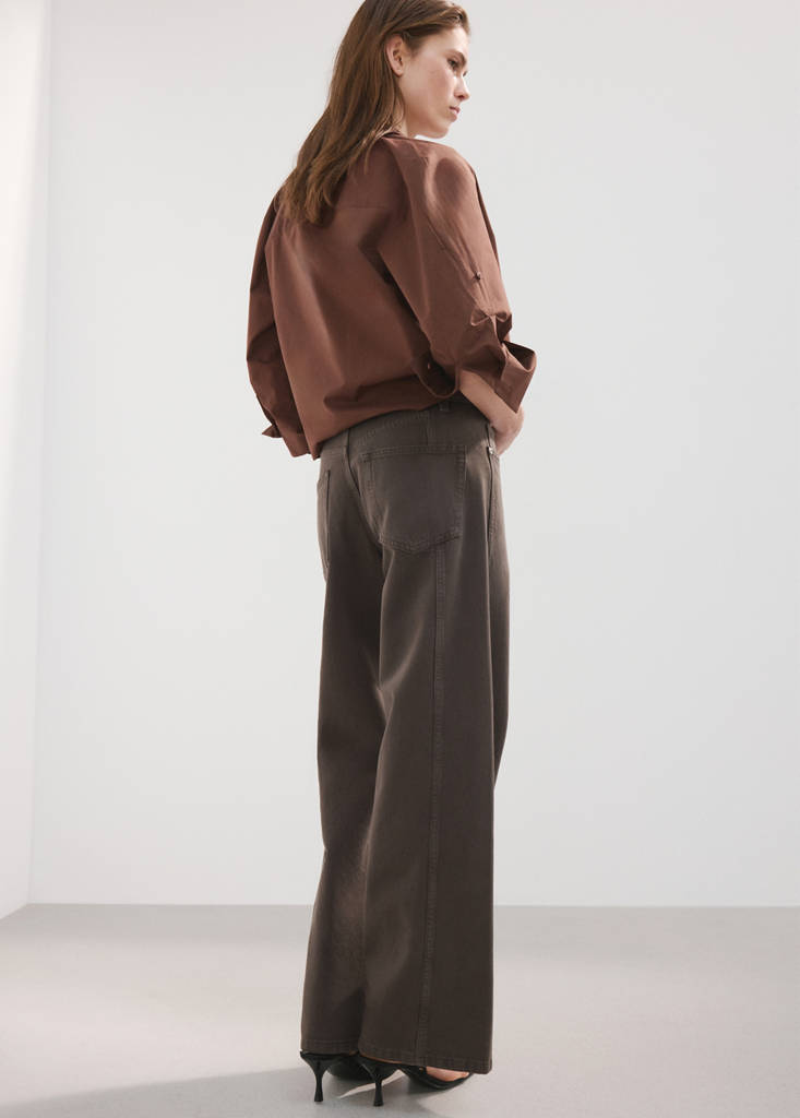 Wide leg jeans with belt — Chocolate