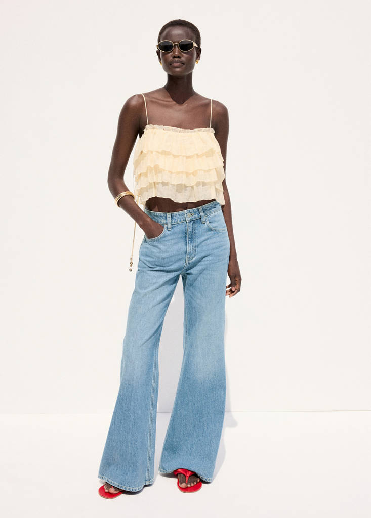 Mid-rise flared jeans — Medium Blue