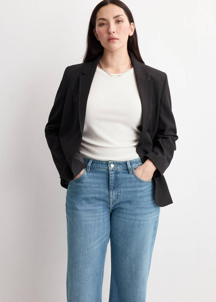 Mid-rise flared jeans — Medium Blue