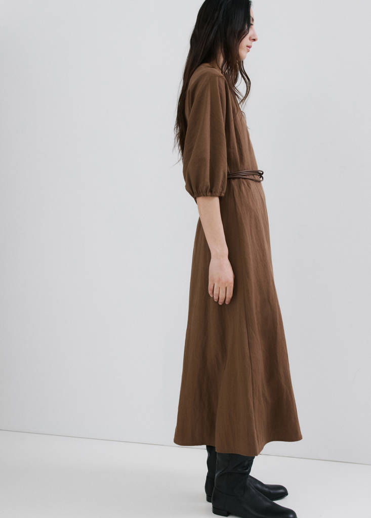 Lyocell dress with belt — Brown
