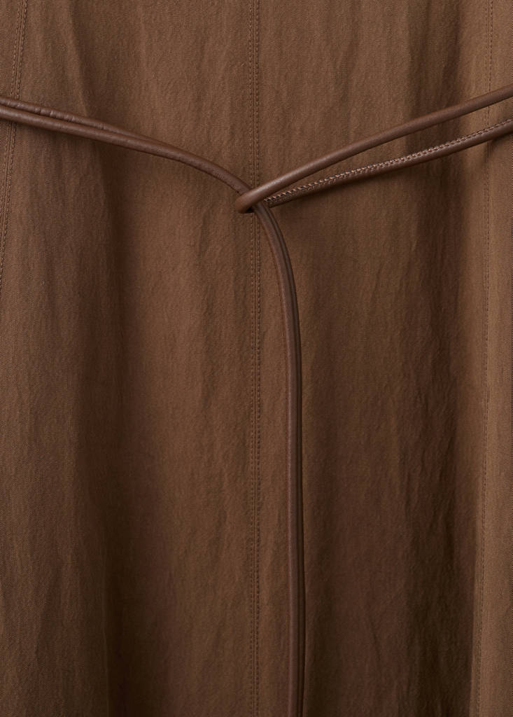 Lyocell dress with belt — Brown