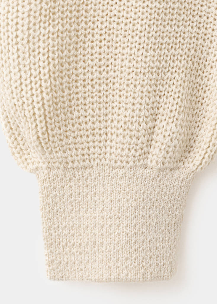 Off-the-shoulder knitted sweater — Ecru