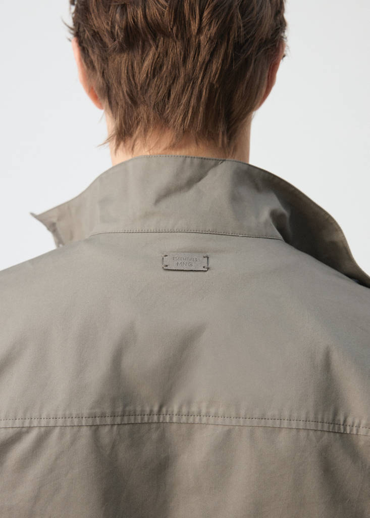 Wasserabweisende Jacke aus 100 % Baumwolle — Mittelbraun