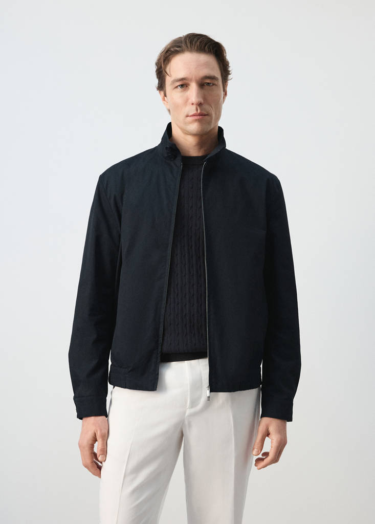 Wasserabweisende Jacke aus 100 % Baumwolle — Marineblau