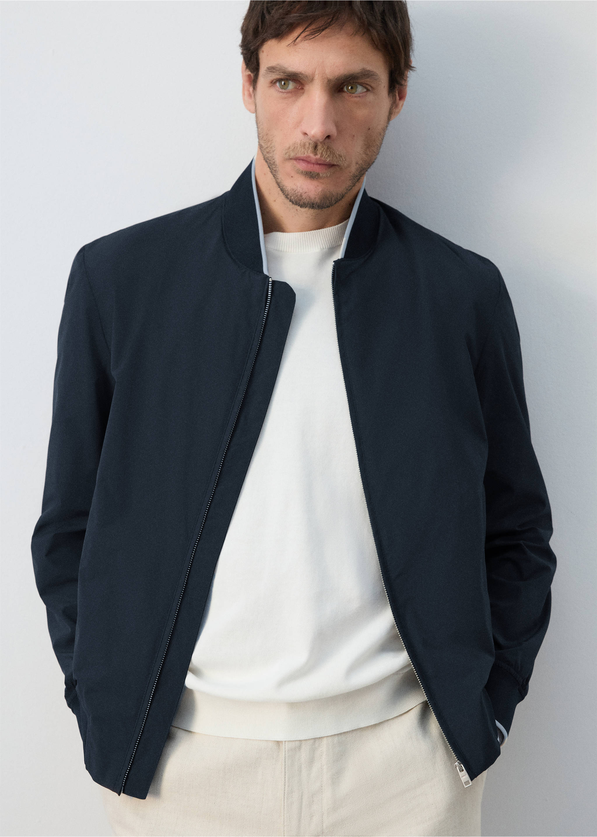 Легкий водоотталкивающий бомбер - Деталь изделия 2, Глубокий темно-синий. Ref: 27015935-00.