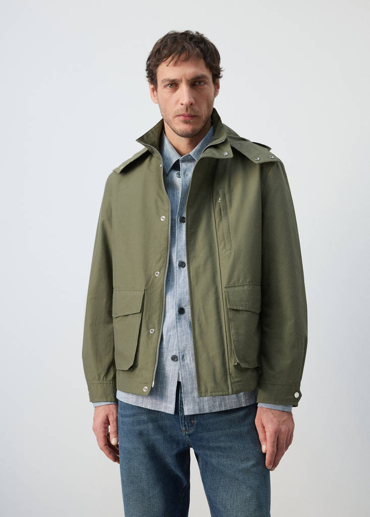Water-repellent bomber jacket with detachable hood — Green