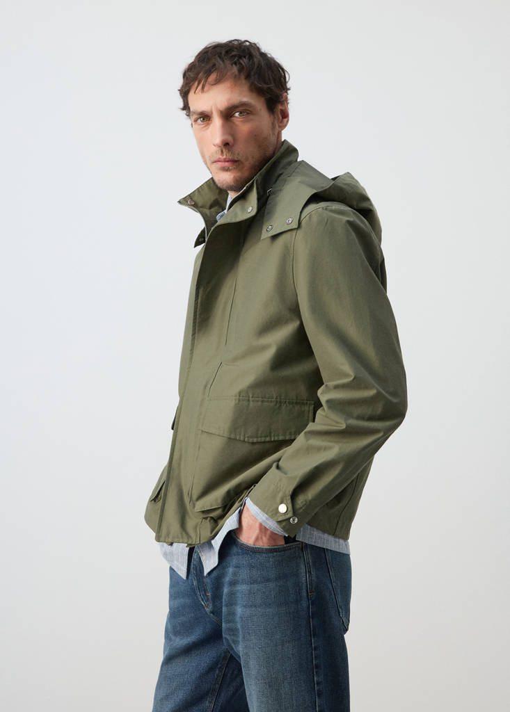 Water-repellent bomber jacket with detachable hood — Green