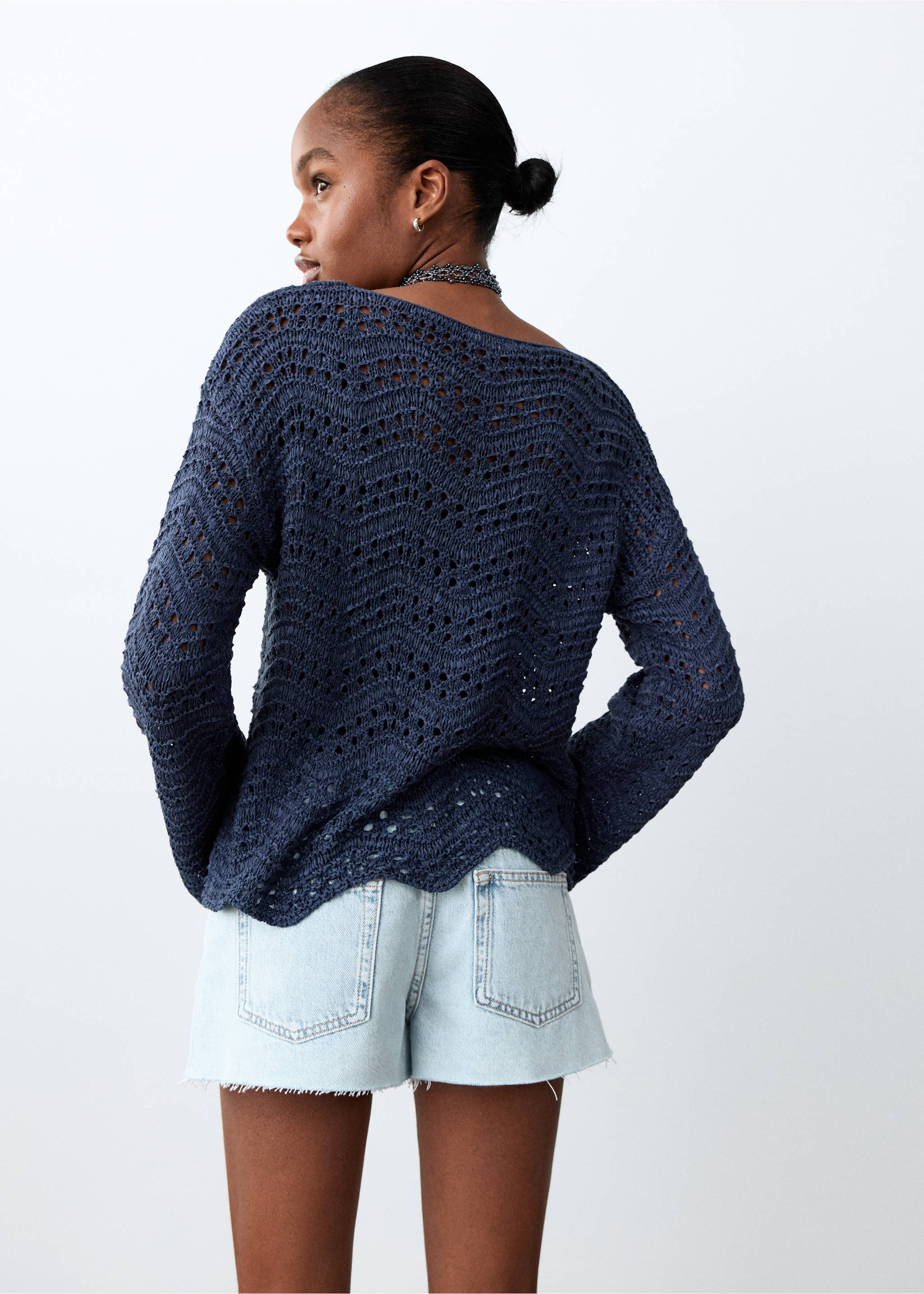 High-waist frayed hem shorts - Reverse of the article, Light Blue. Ref: 27015941-00.