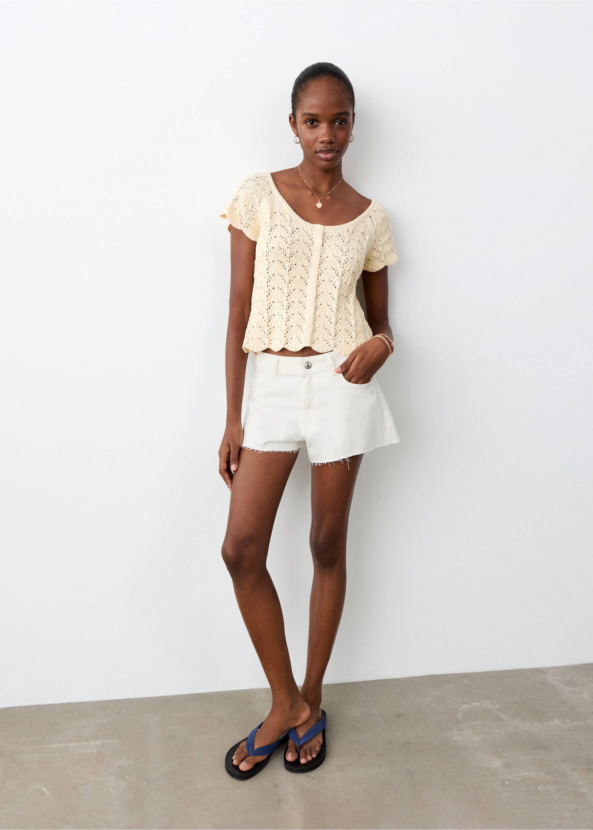 High-waist frayed hem shorts - General plane, Off White. Ref: 27015942-00.