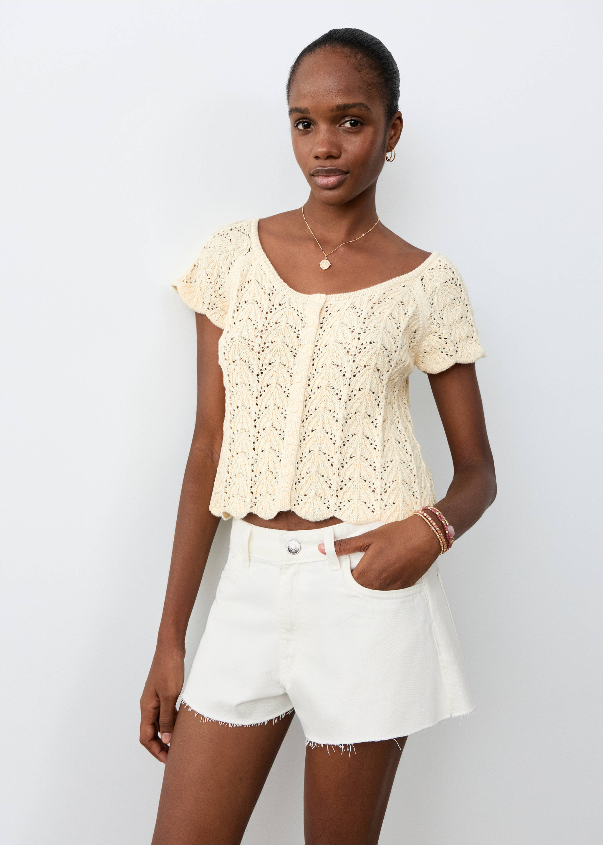 High-waist frayed hem shorts - Medium plane, Off White. Ref: 27015942-00.