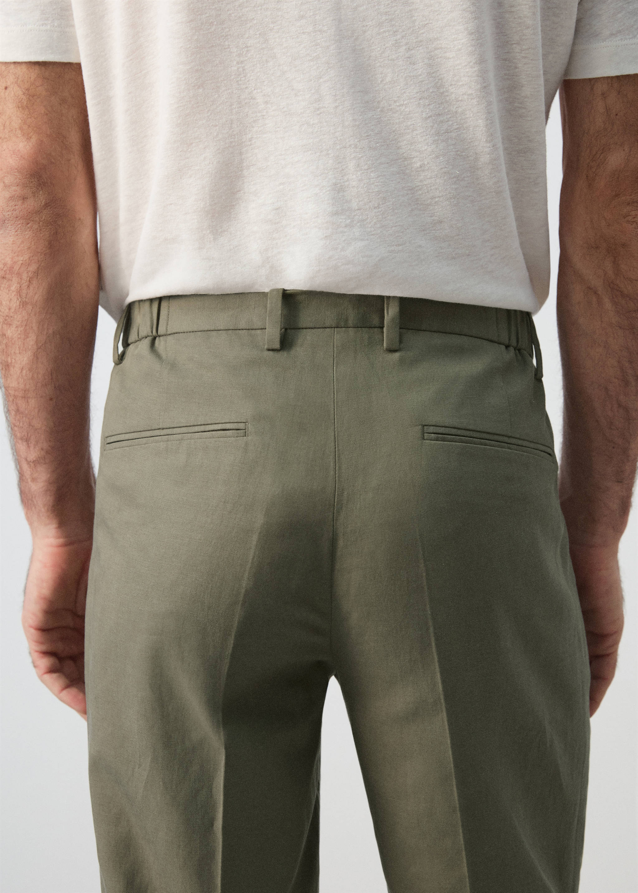 Брюки зауженного кроя из смеси льна и лиоцелла - Деталь изделия 1