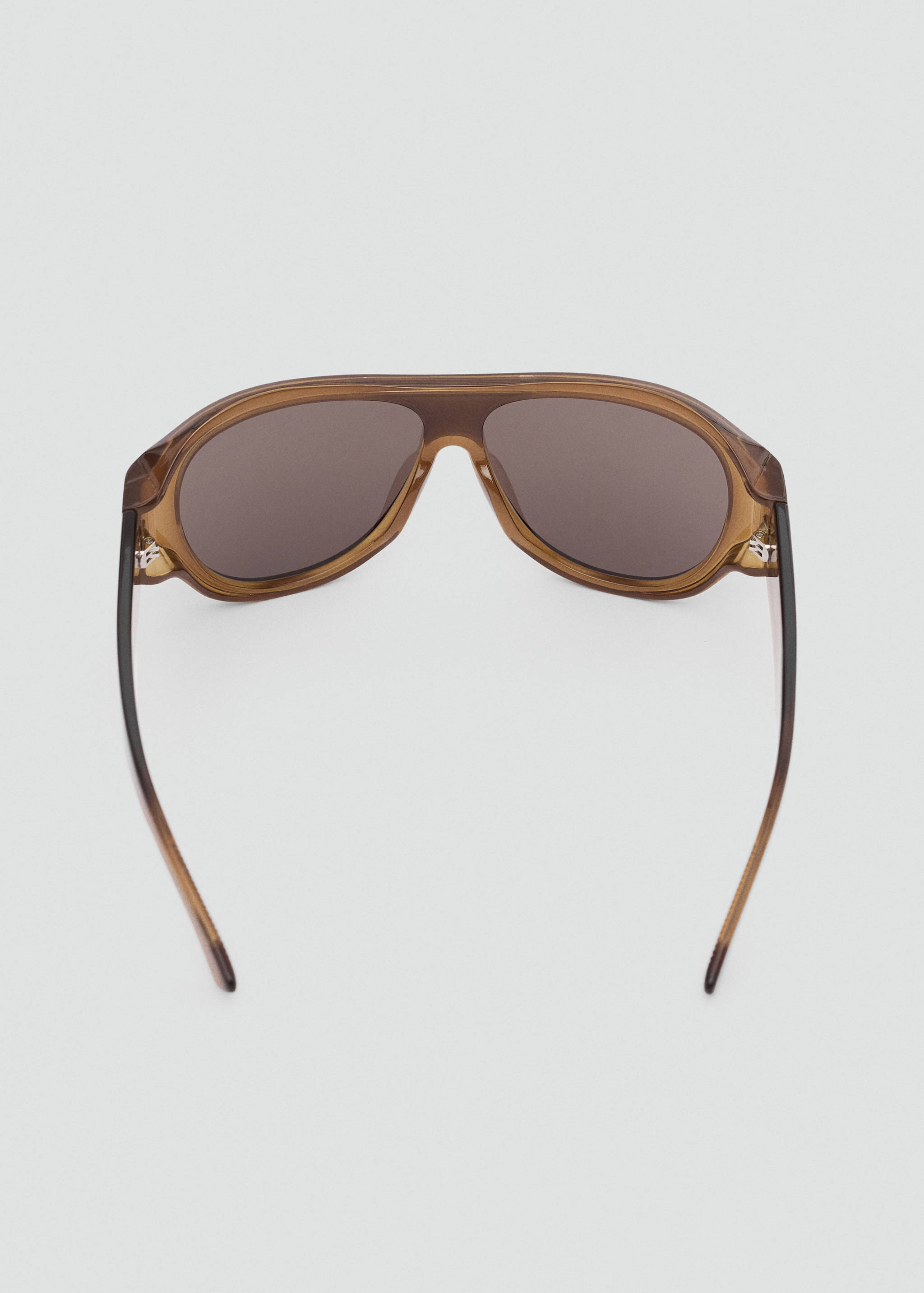 Aviator sunglasses with plastic frame - Details of the article 1