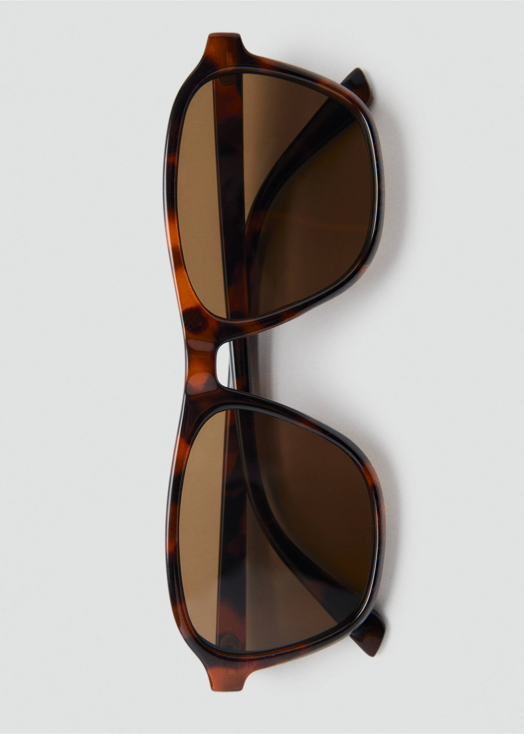 Lunettes de soleil monture plastique - Détail de l'article 2, Chocolat. Ref: 27015953-00.